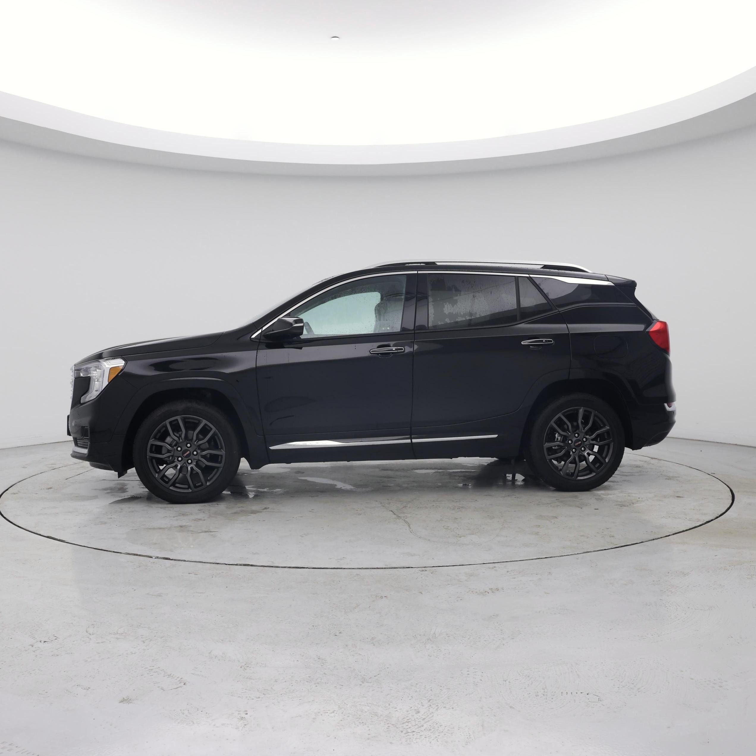 Thumbnail: 2023 GMC Terrain - 3