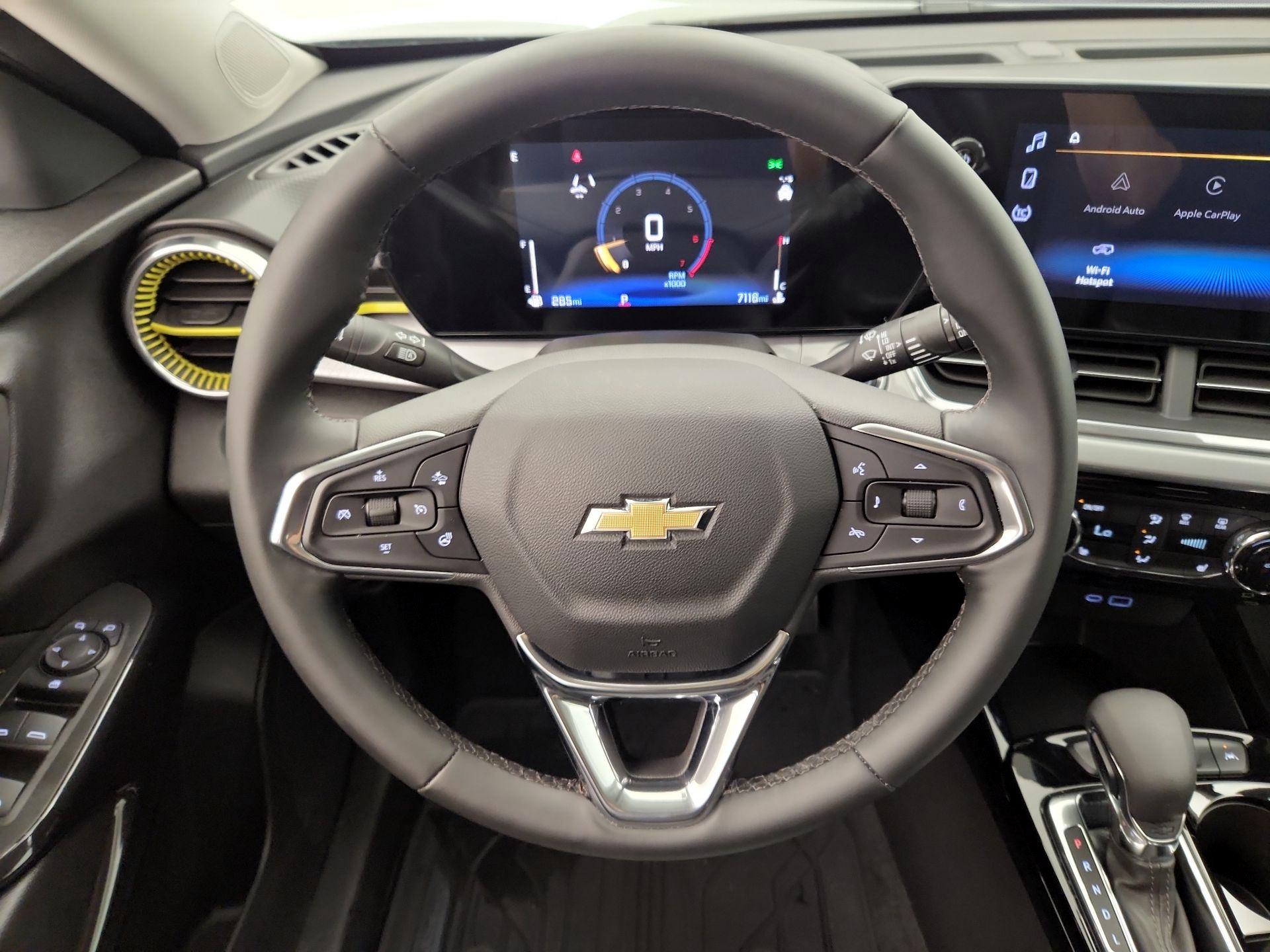 Thumbnail: 2025 Chevrolet Trax - 10