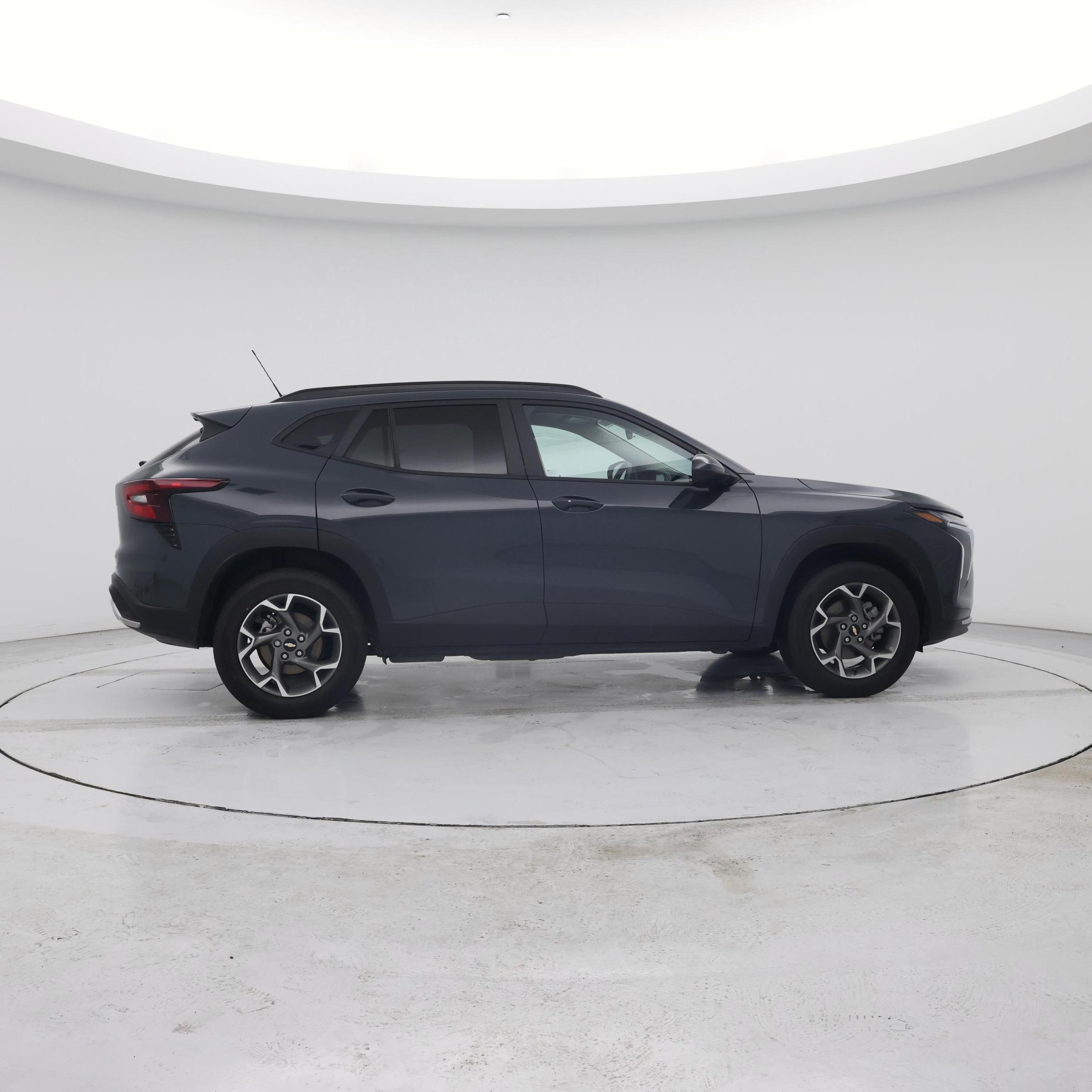 Thumbnail: 2025 Chevrolet Trax - 7