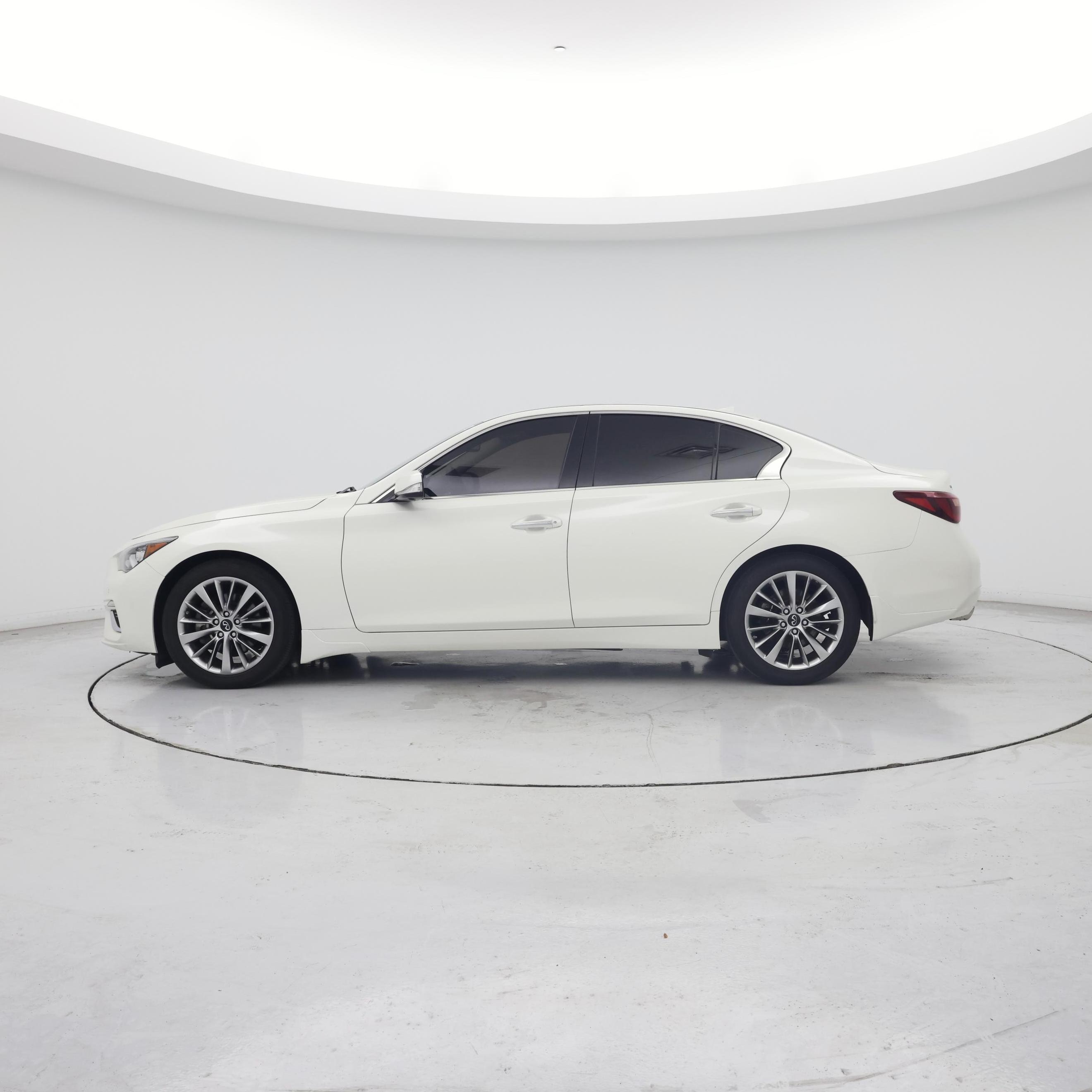 Thumbnail: 2023 INFINITI Q50 - 3