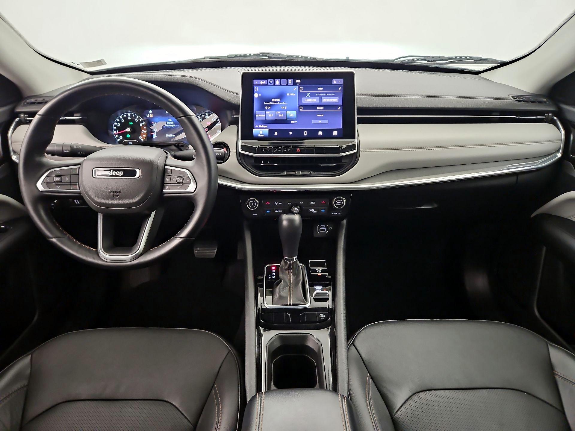 Thumbnail: 2022 Jeep Compass - 9