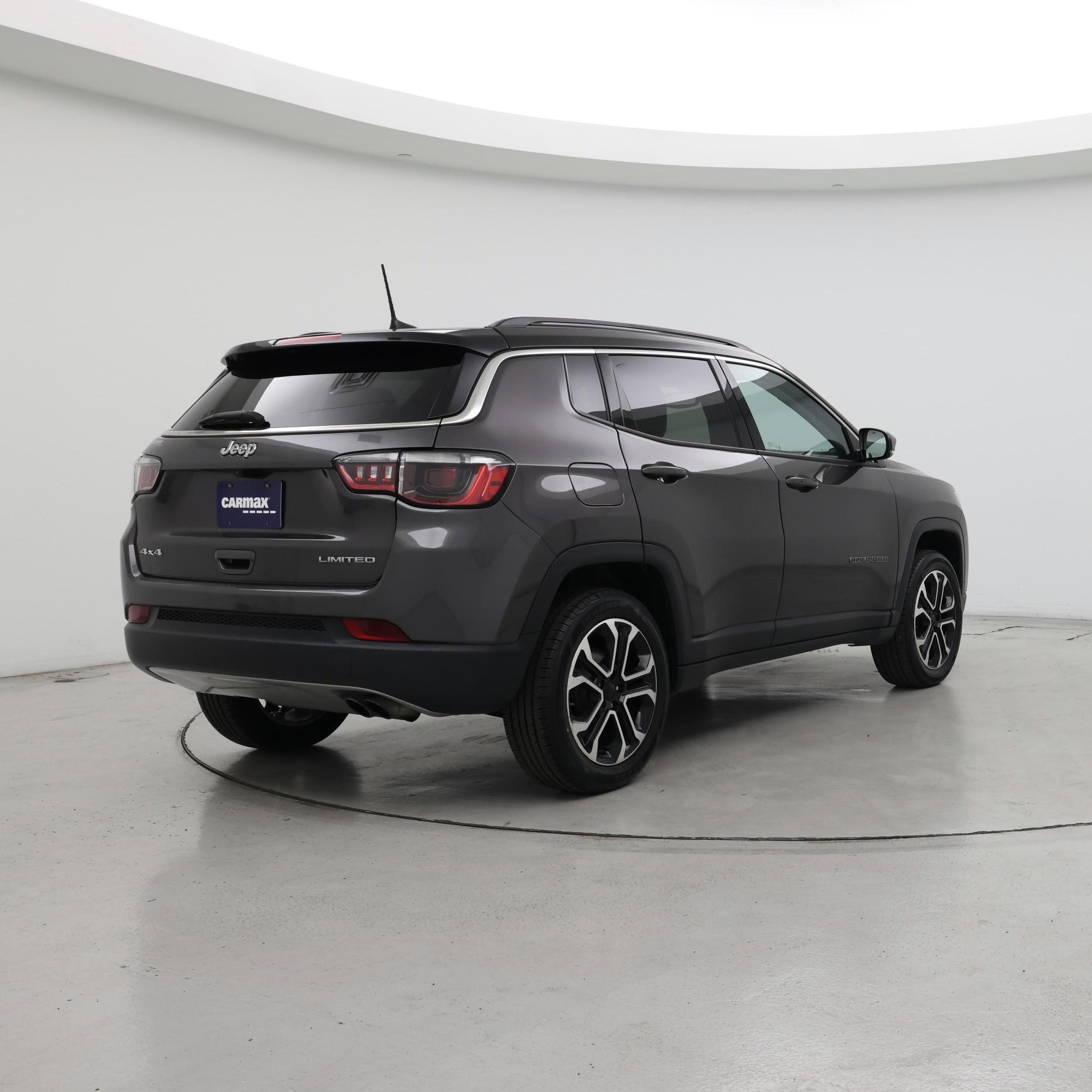 Thumbnail: 2022 Jeep Compass - 8