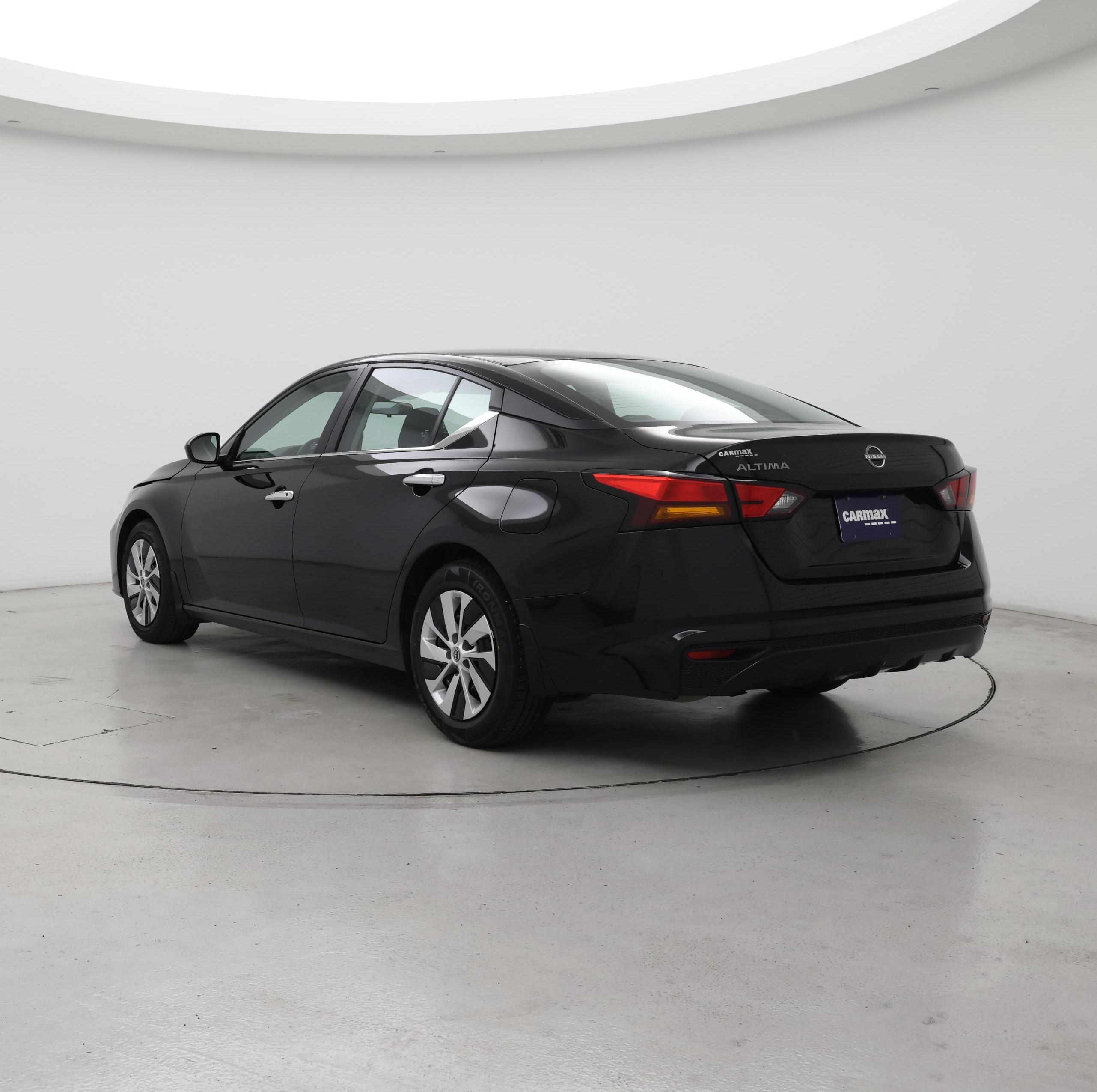 Thumbnail: 2023 Nissan Altima - 2