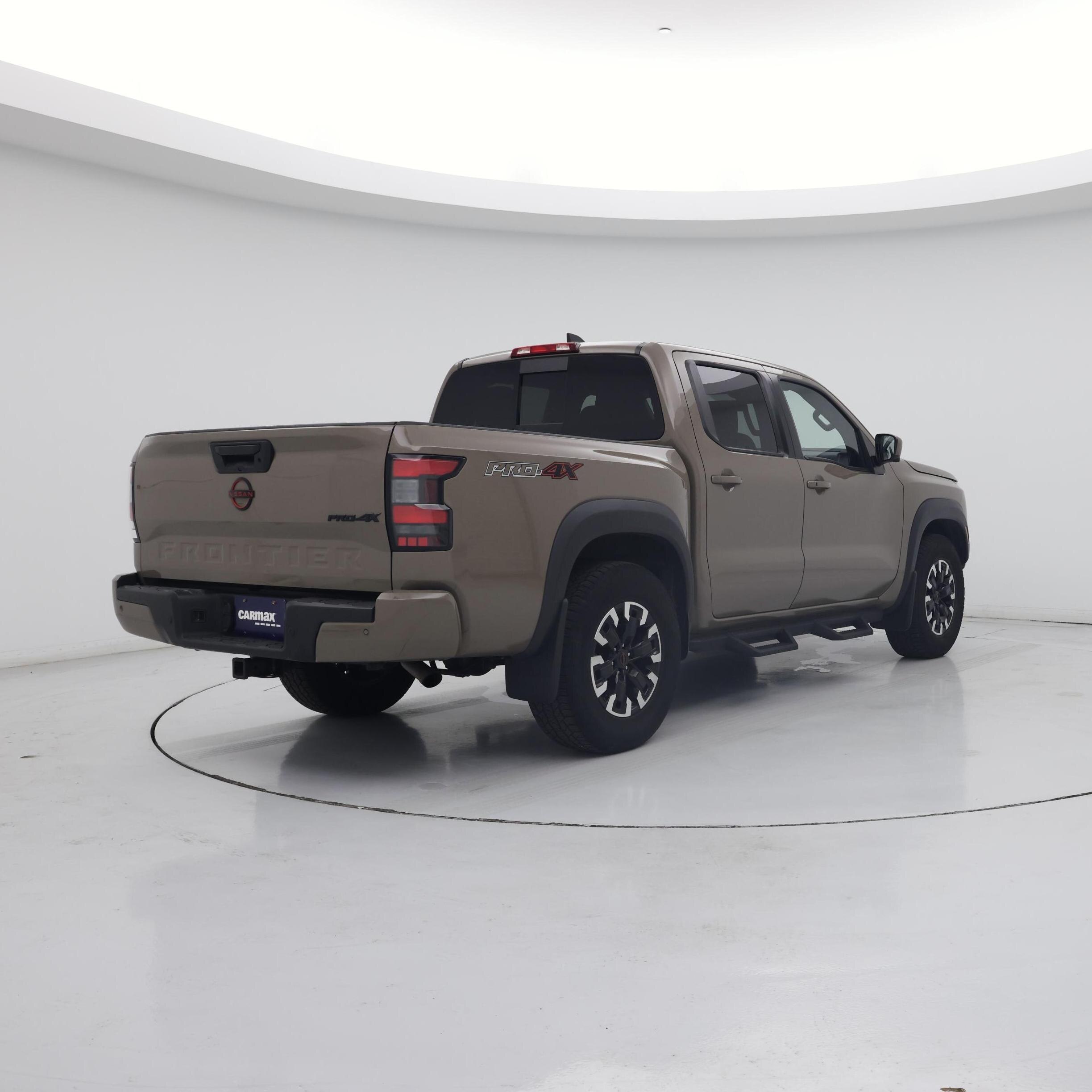 Thumbnail: 2024 Nissan Frontier - 8