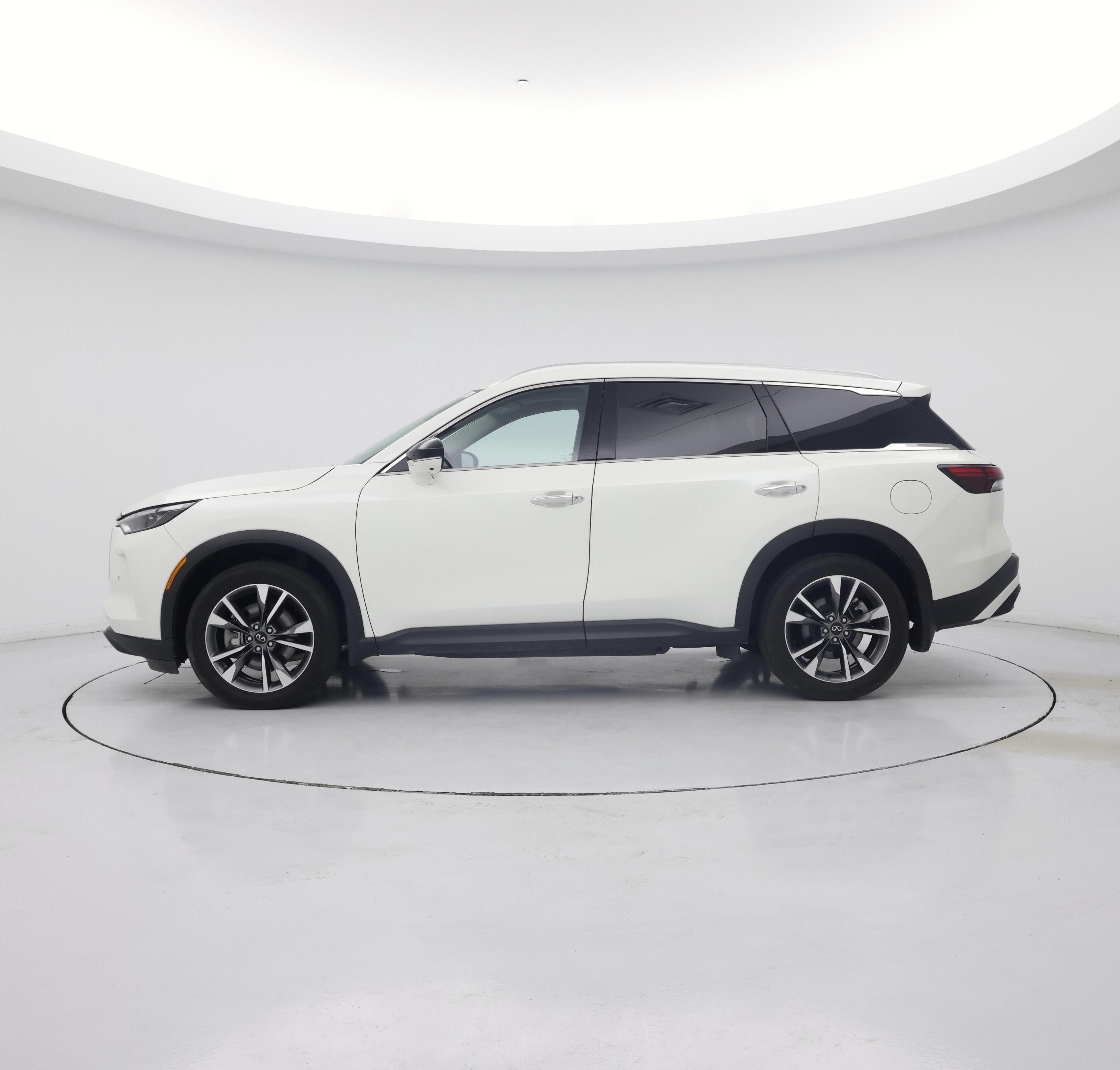 Thumbnail: 2023 INFINITI QX60 - 3