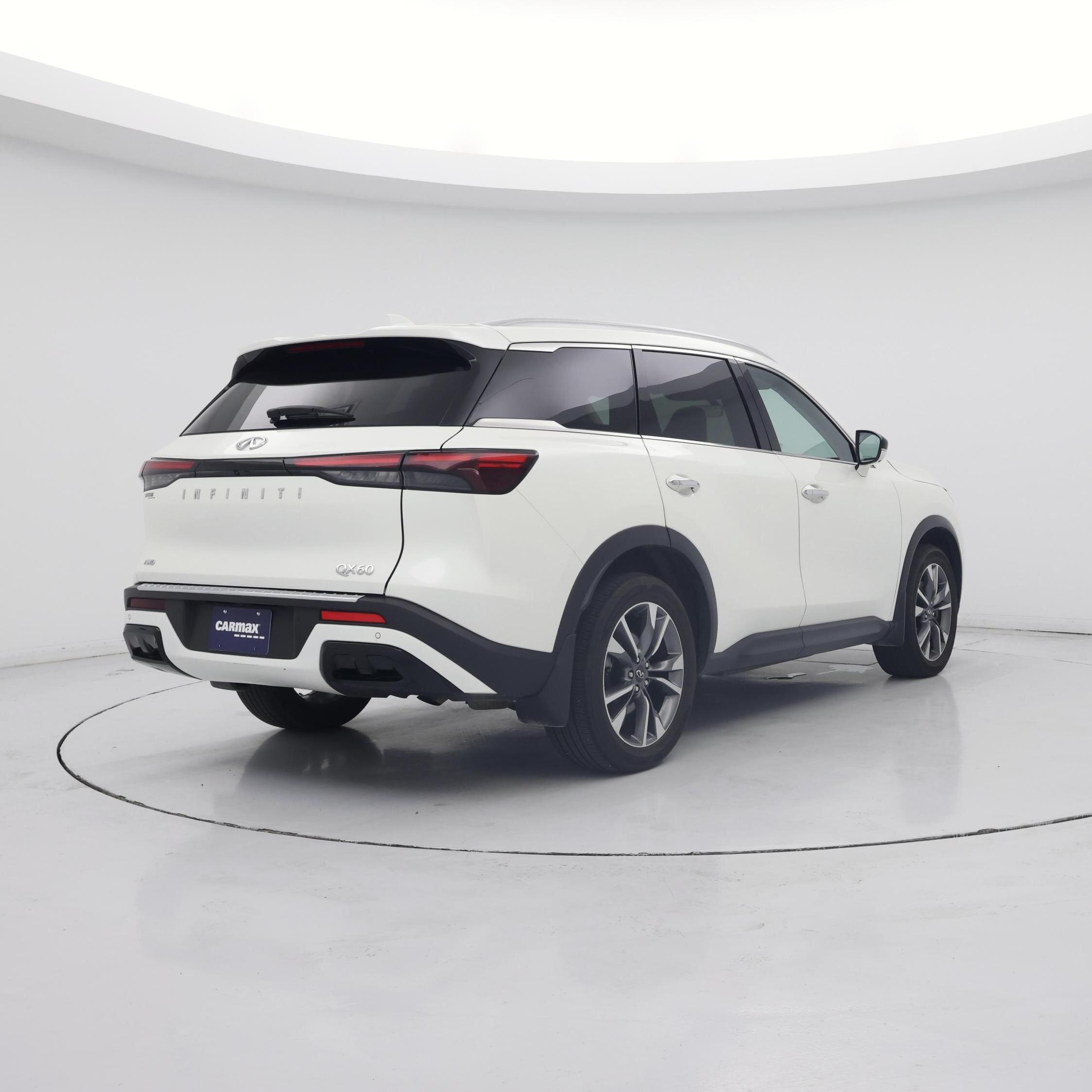 Thumbnail: 2023 INFINITI QX60 - 8