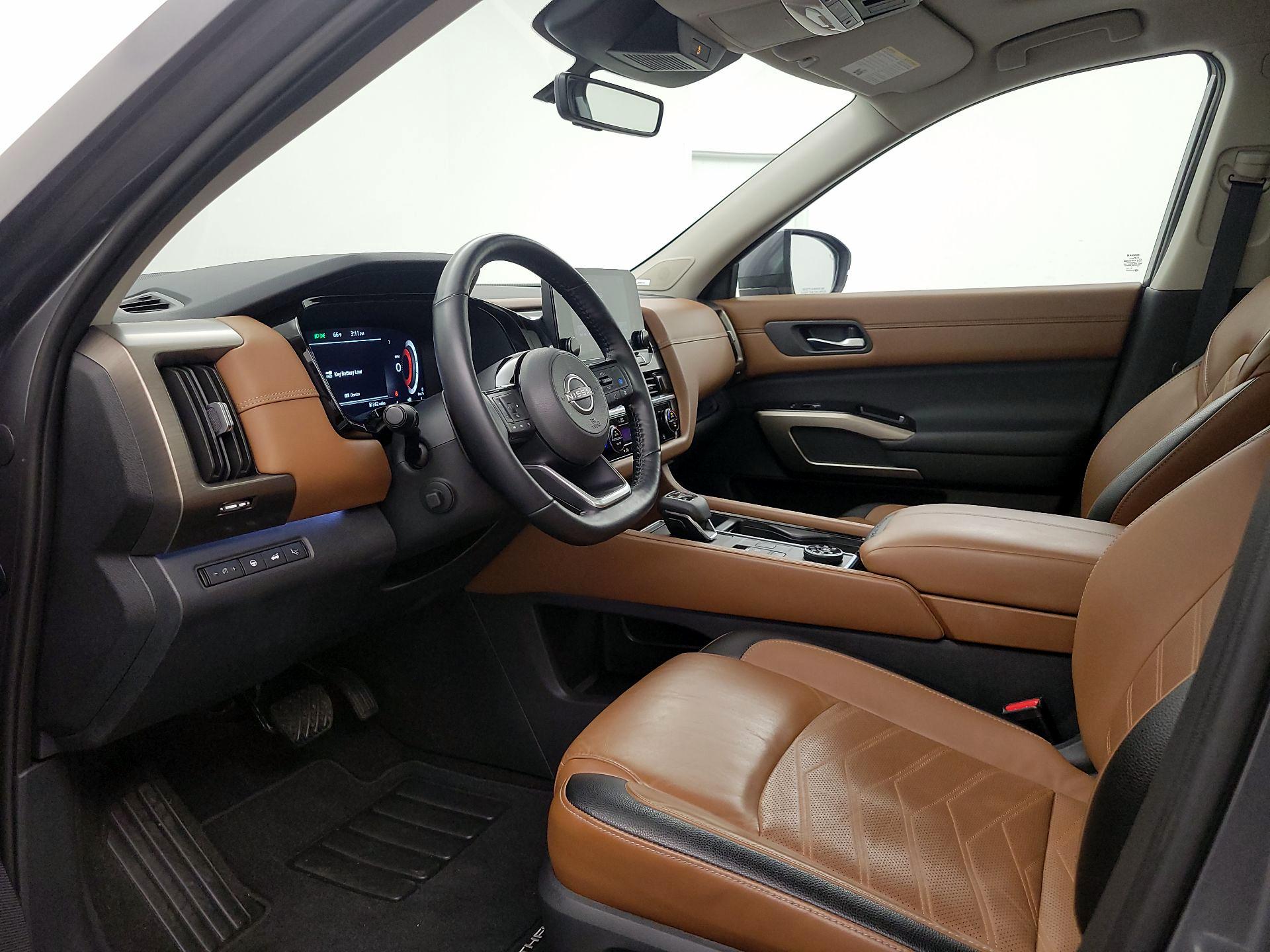 Thumbnail: 2023 Nissan Pathfinder - 11