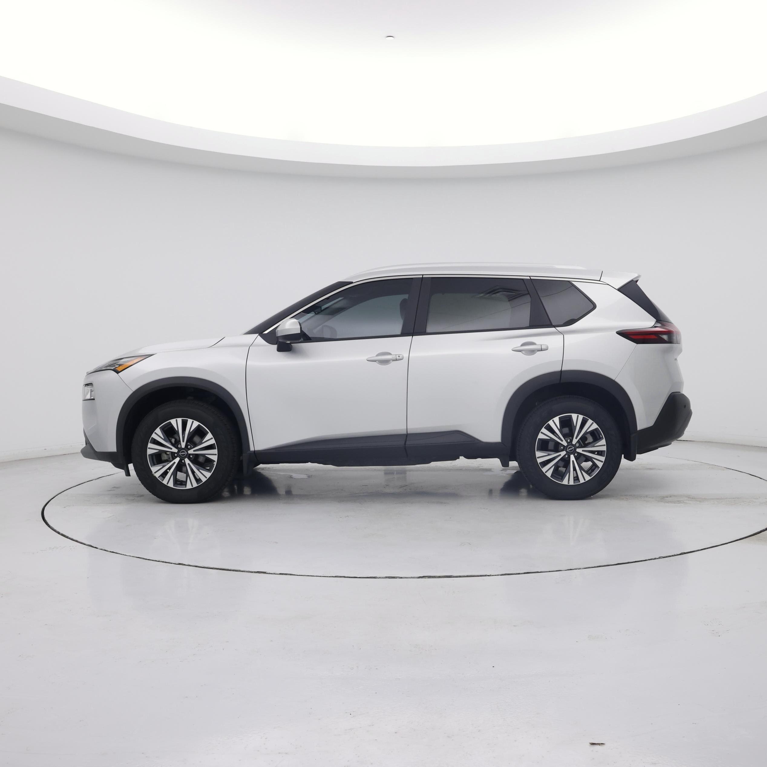 Thumbnail: 2023 Nissan Rogue - 3