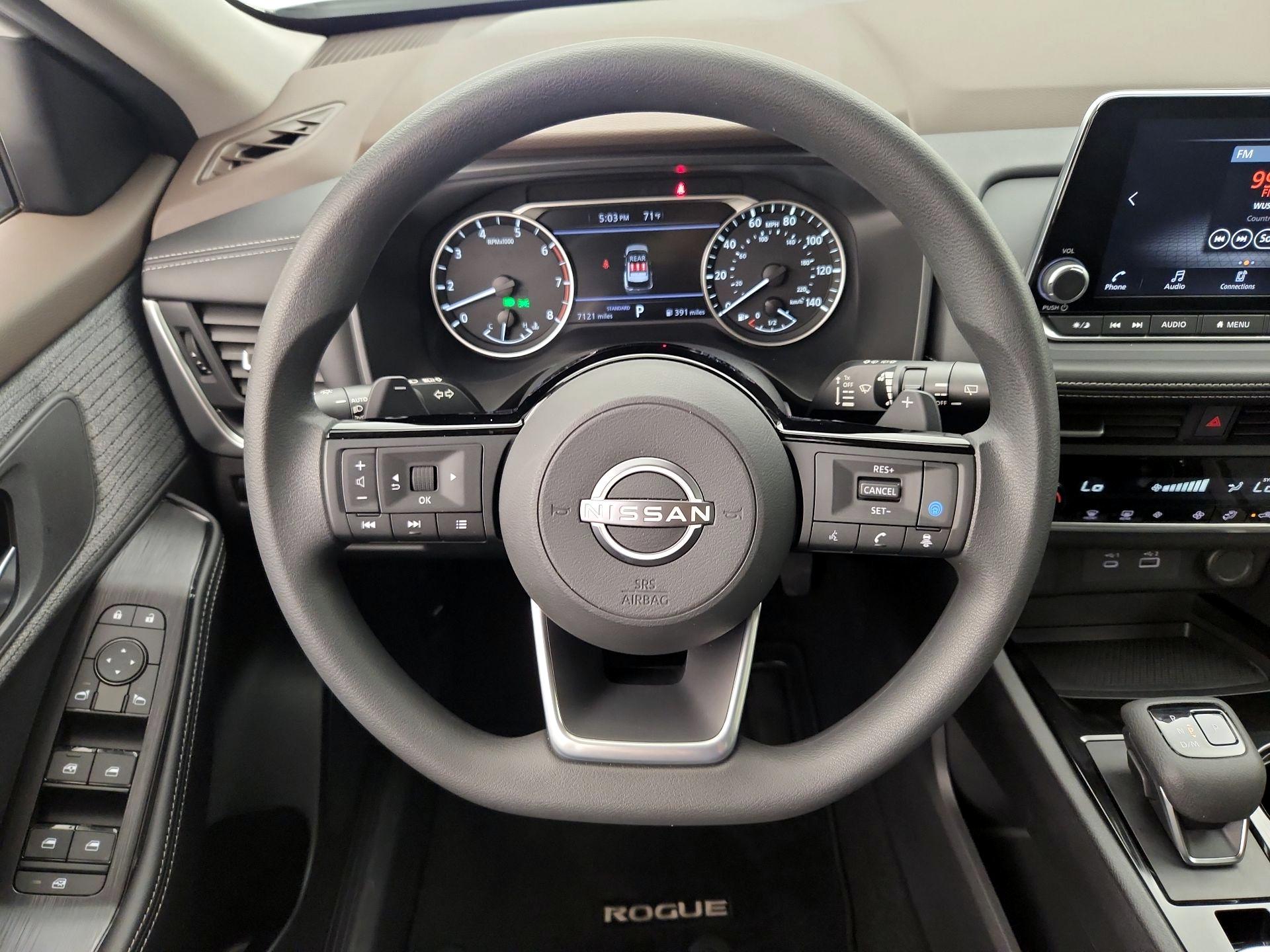 Thumbnail: 2023 Nissan Rogue - 10