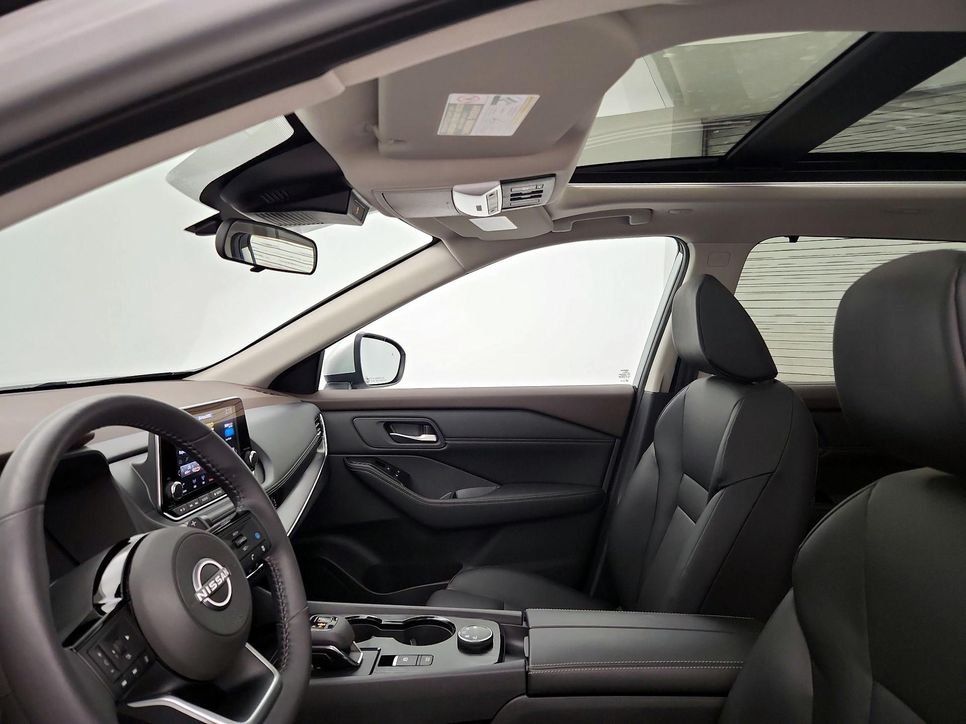 Thumbnail: 2022 Nissan Rogue - 19