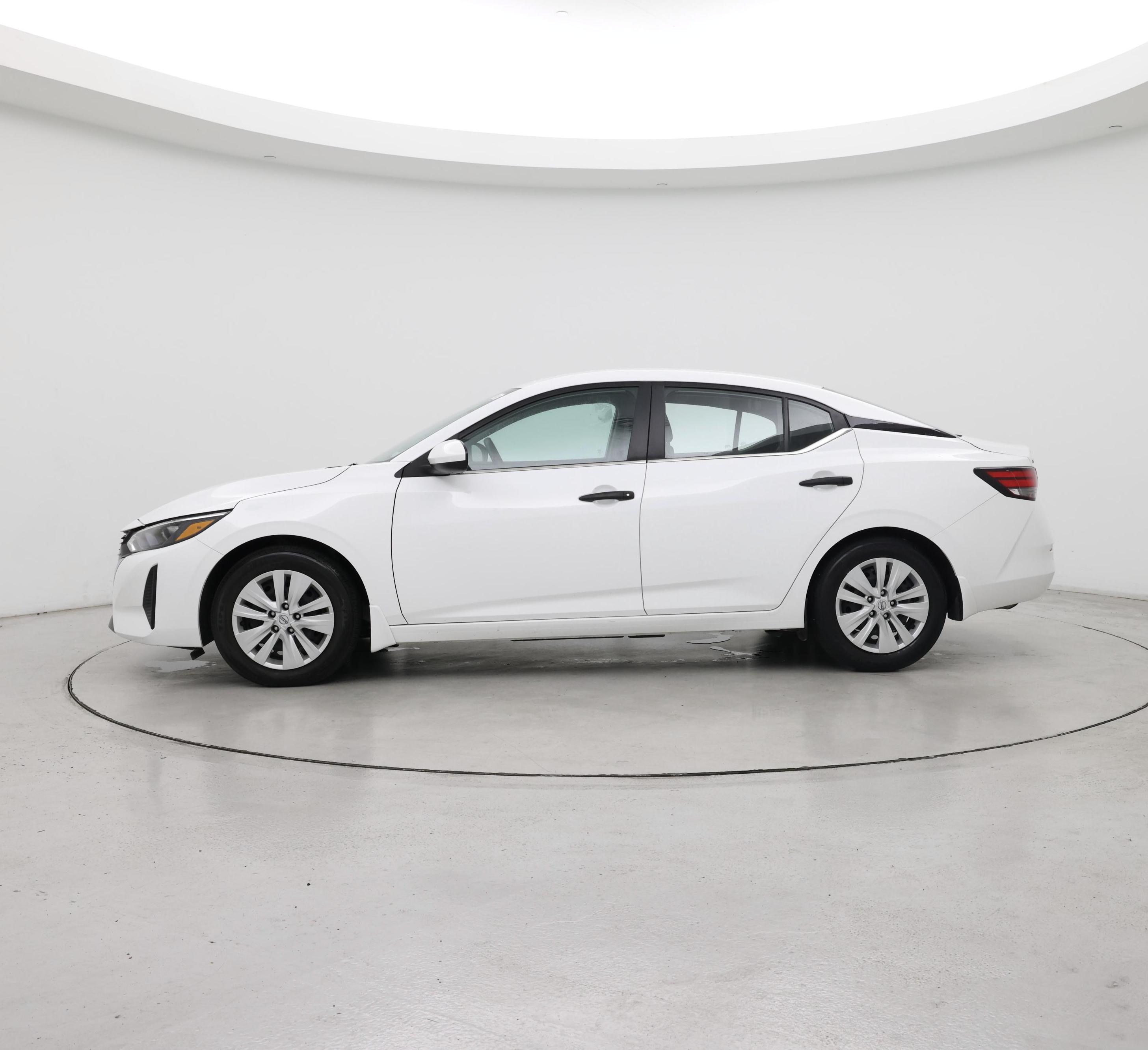 Thumbnail: 2024 Nissan Sentra - 3