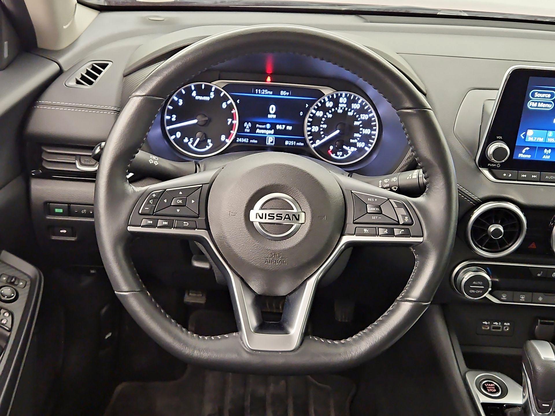Thumbnail: 2023 Nissan Sentra - 10