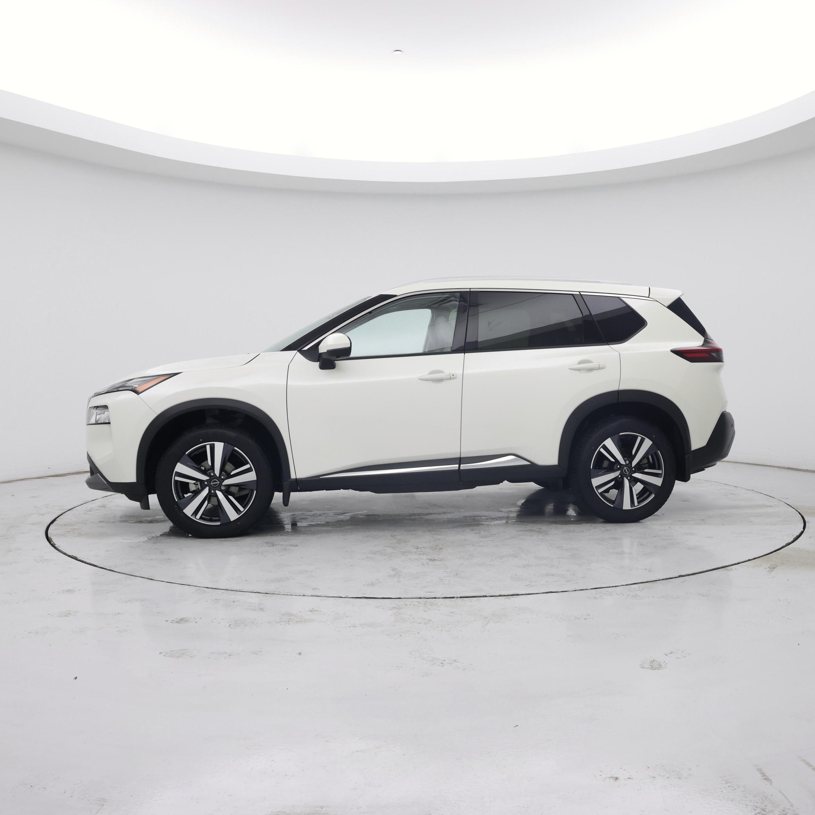 Thumbnail: 2023 Nissan Rogue - 3