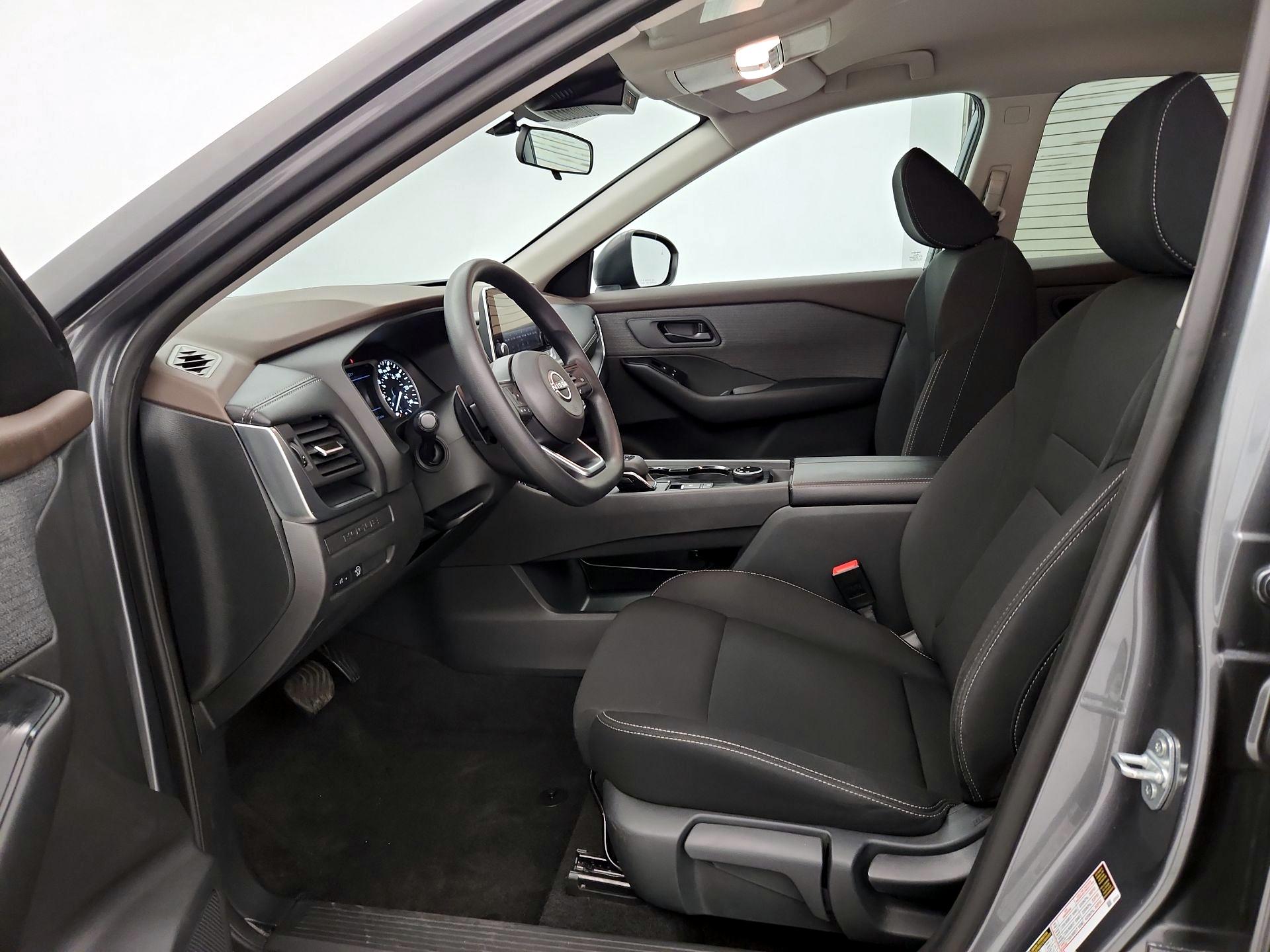 Thumbnail: 2023 Nissan Rogue - 11