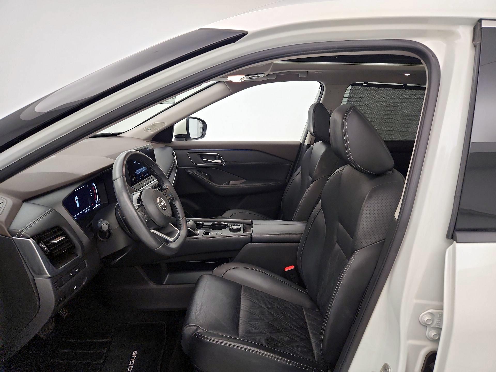 Thumbnail: 2023 Nissan Rogue - 11