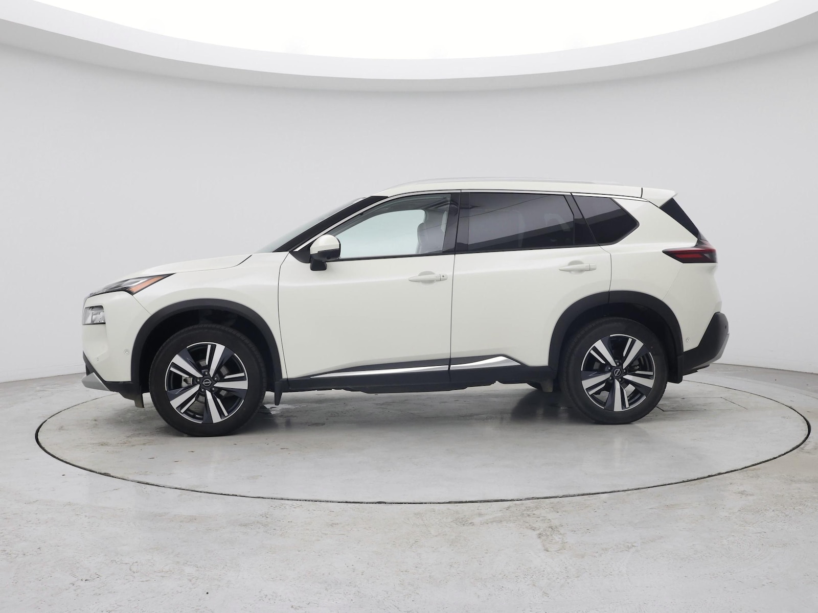 2023 Nissan Rogue Platinum - Photo 4