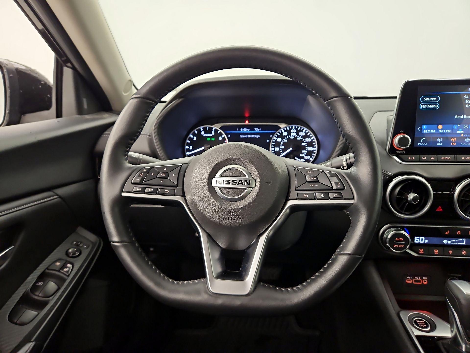 Thumbnail: 2023 Nissan Sentra - 10