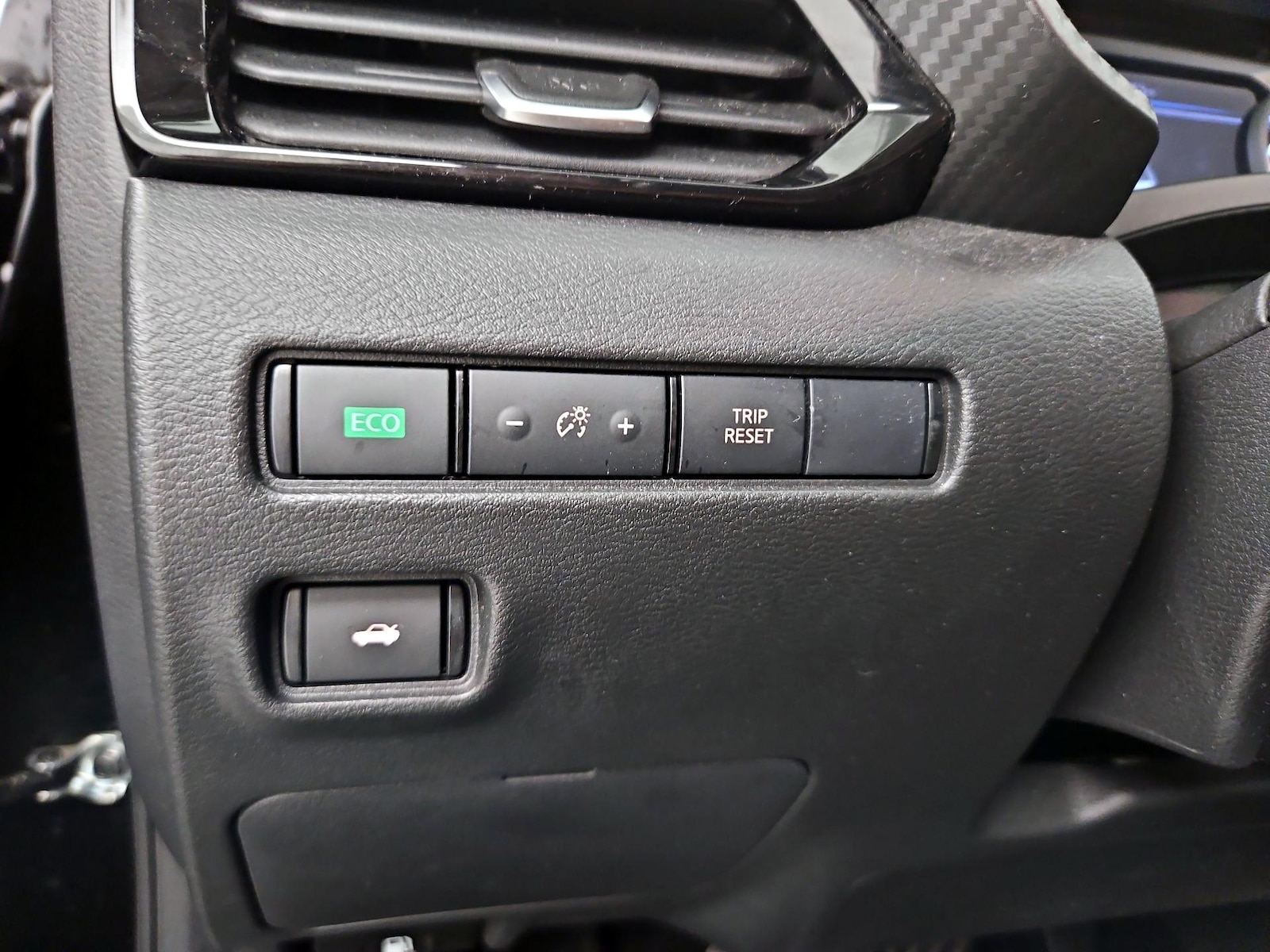 2023 Nissan Sentra SV - Photo 14
