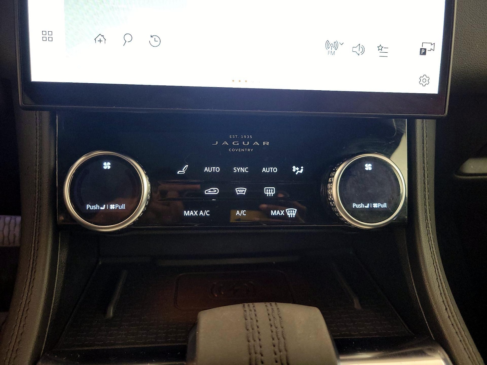 2021 Jaguar F-Pace S - Photo 18