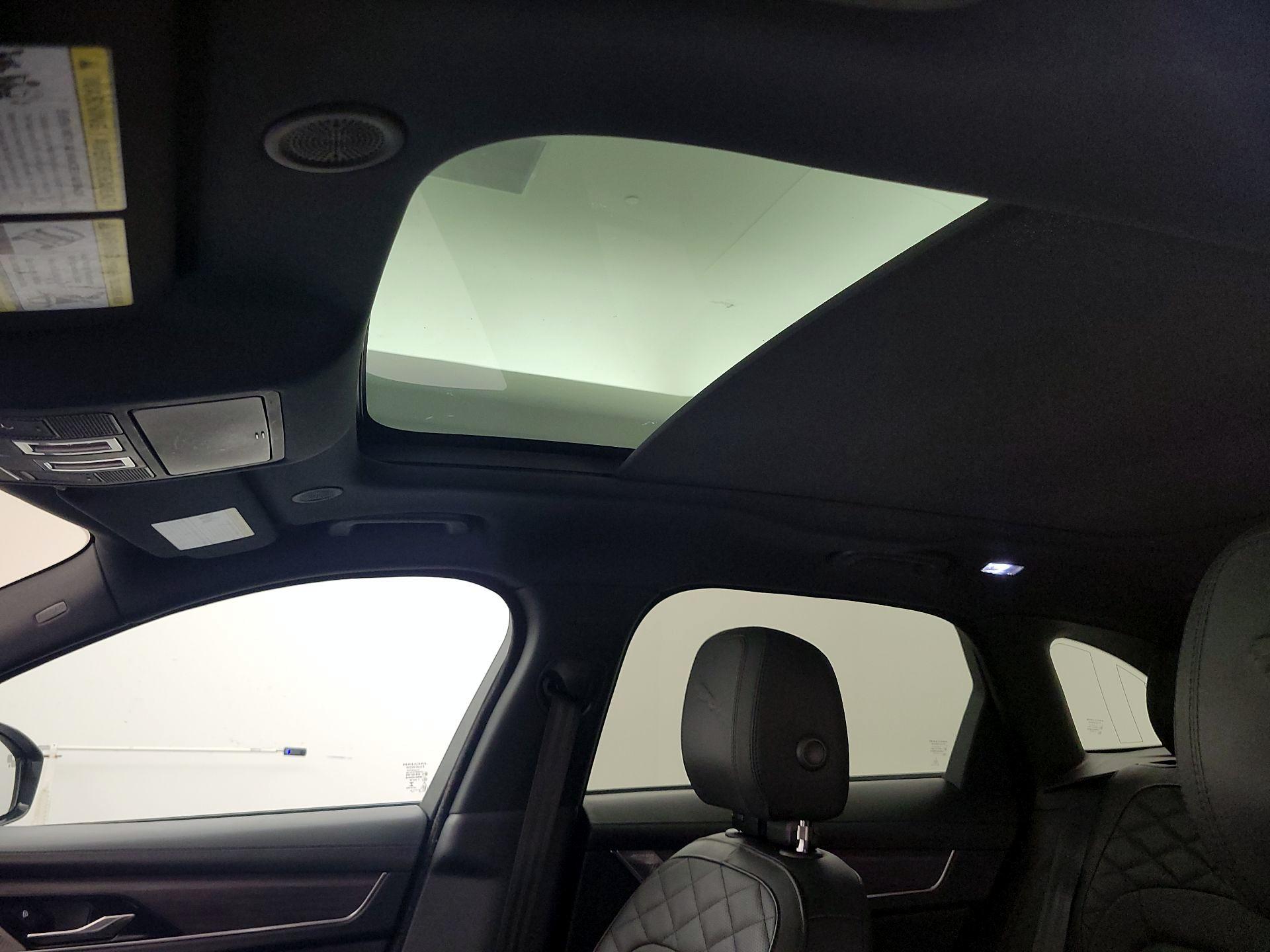 Thumbnail: 2021 Jaguar F-Pace - 20