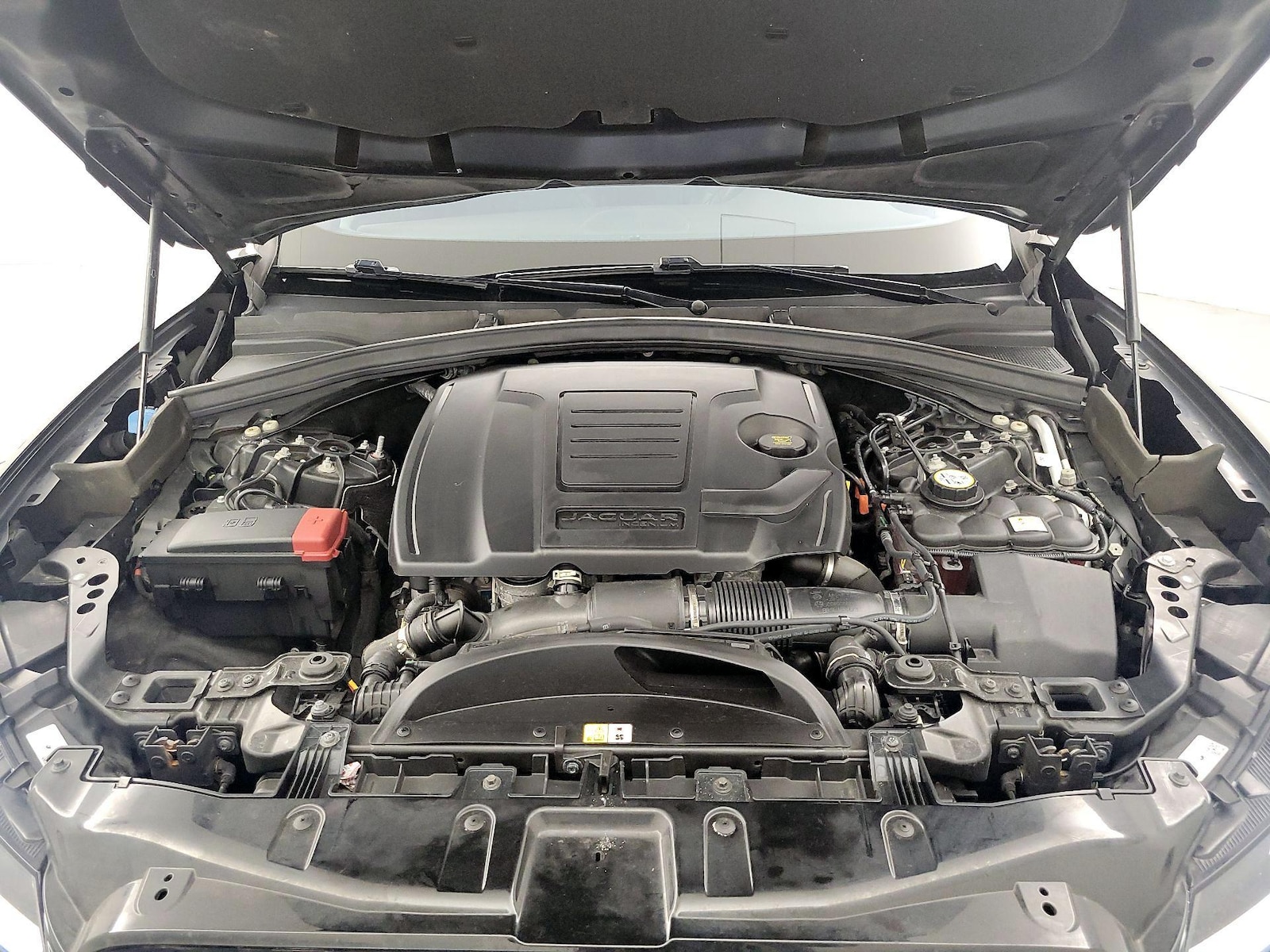 2021 Jaguar F-Pace S - Photo 24