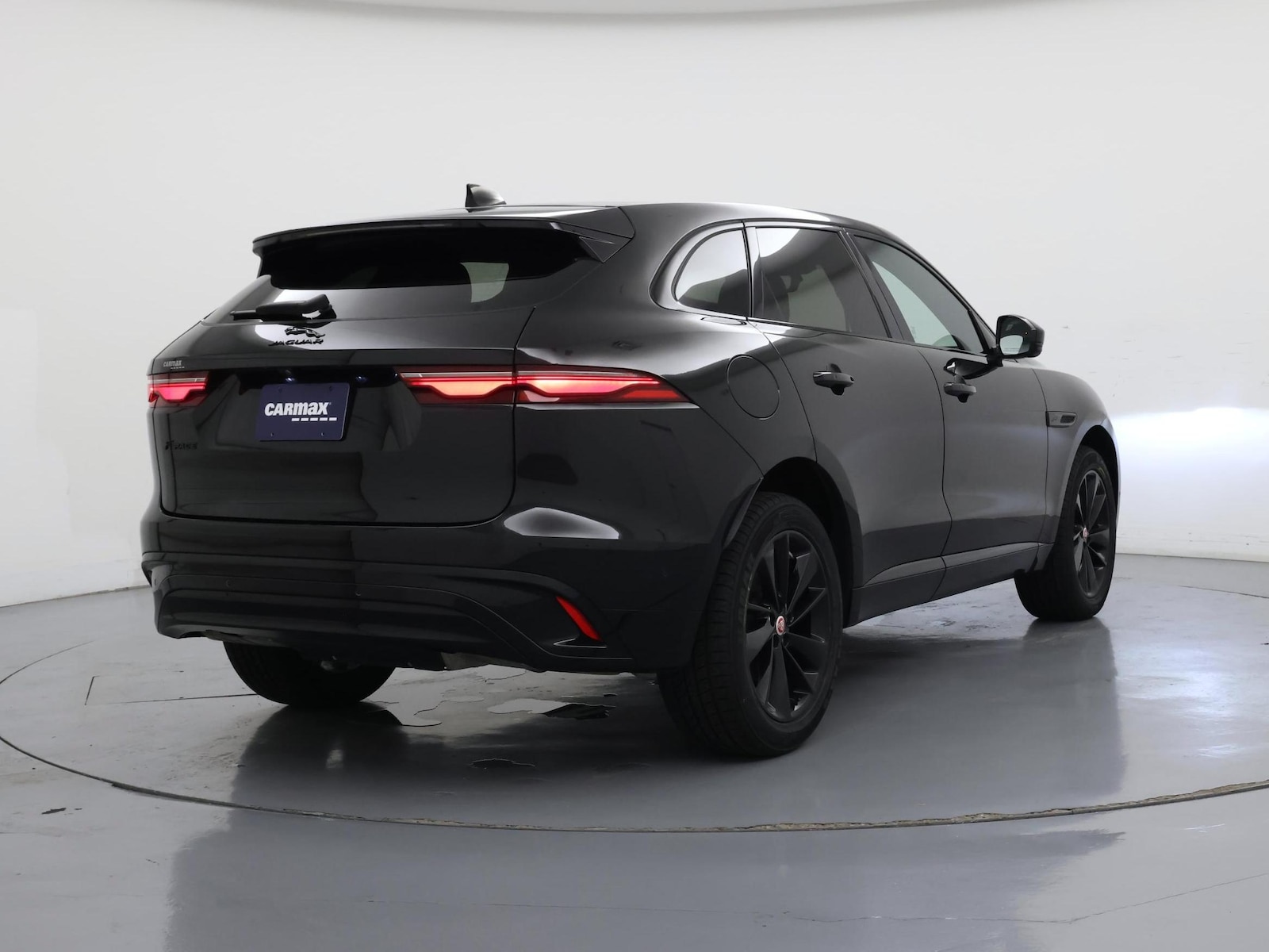 2021 Jaguar F-Pace S - Photo 9