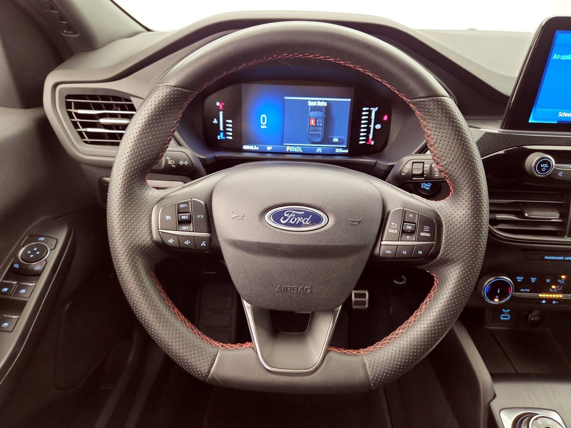 Thumbnail: 2023 Ford Escape - 10