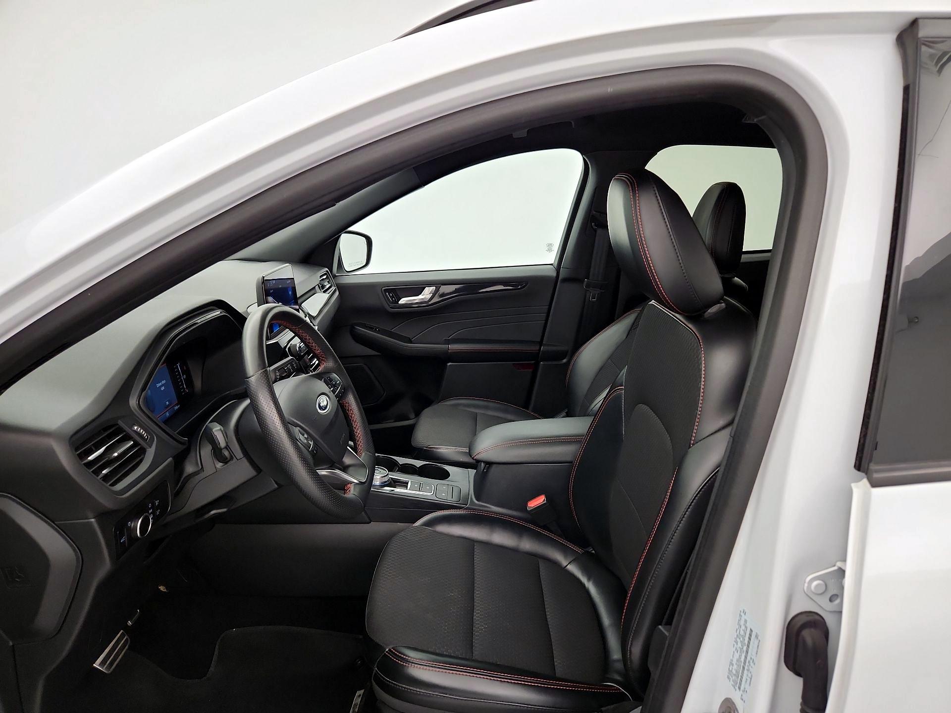 Thumbnail: 2023 Ford Escape - 11