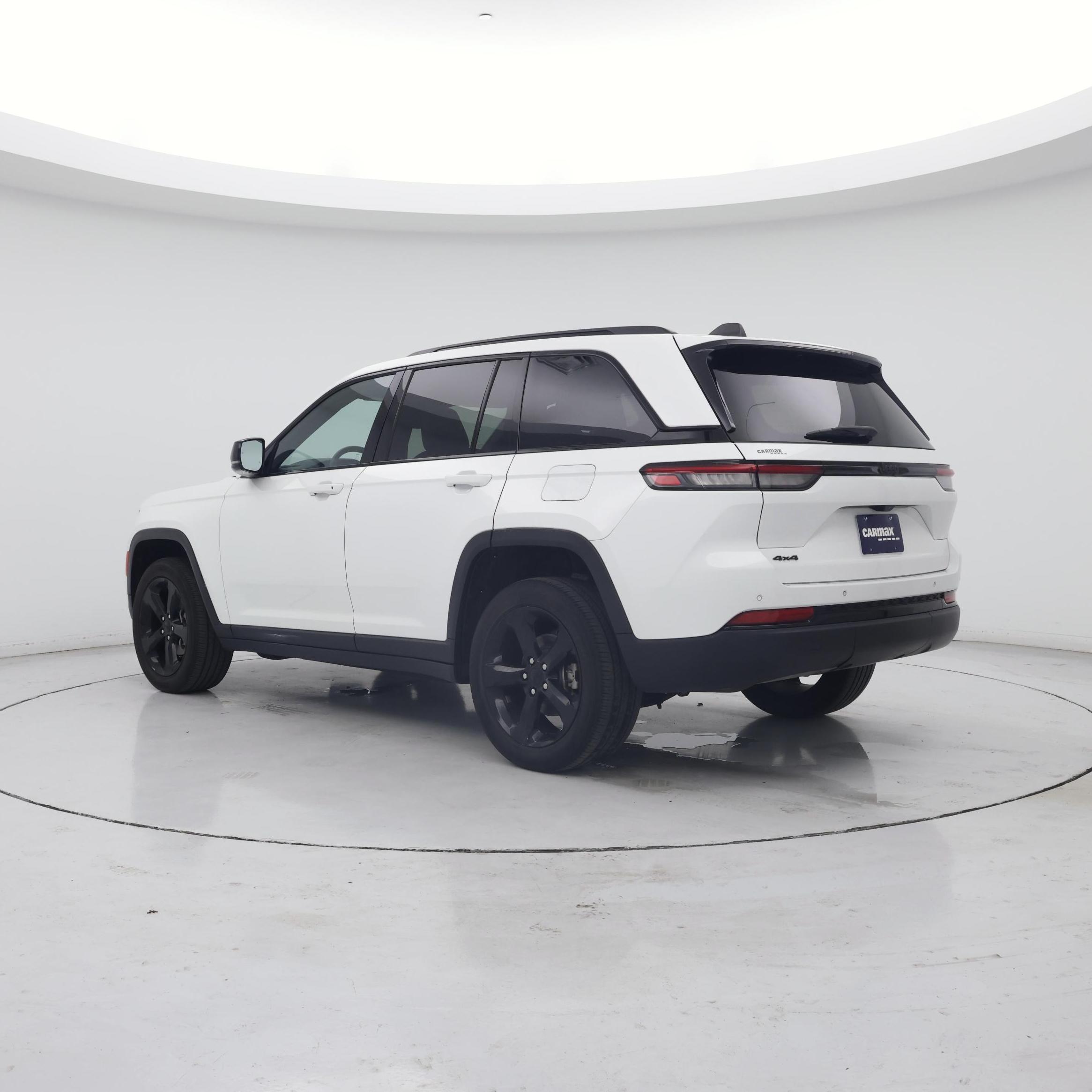 Thumbnail: 2023 Jeep Grand Cherokee - 2