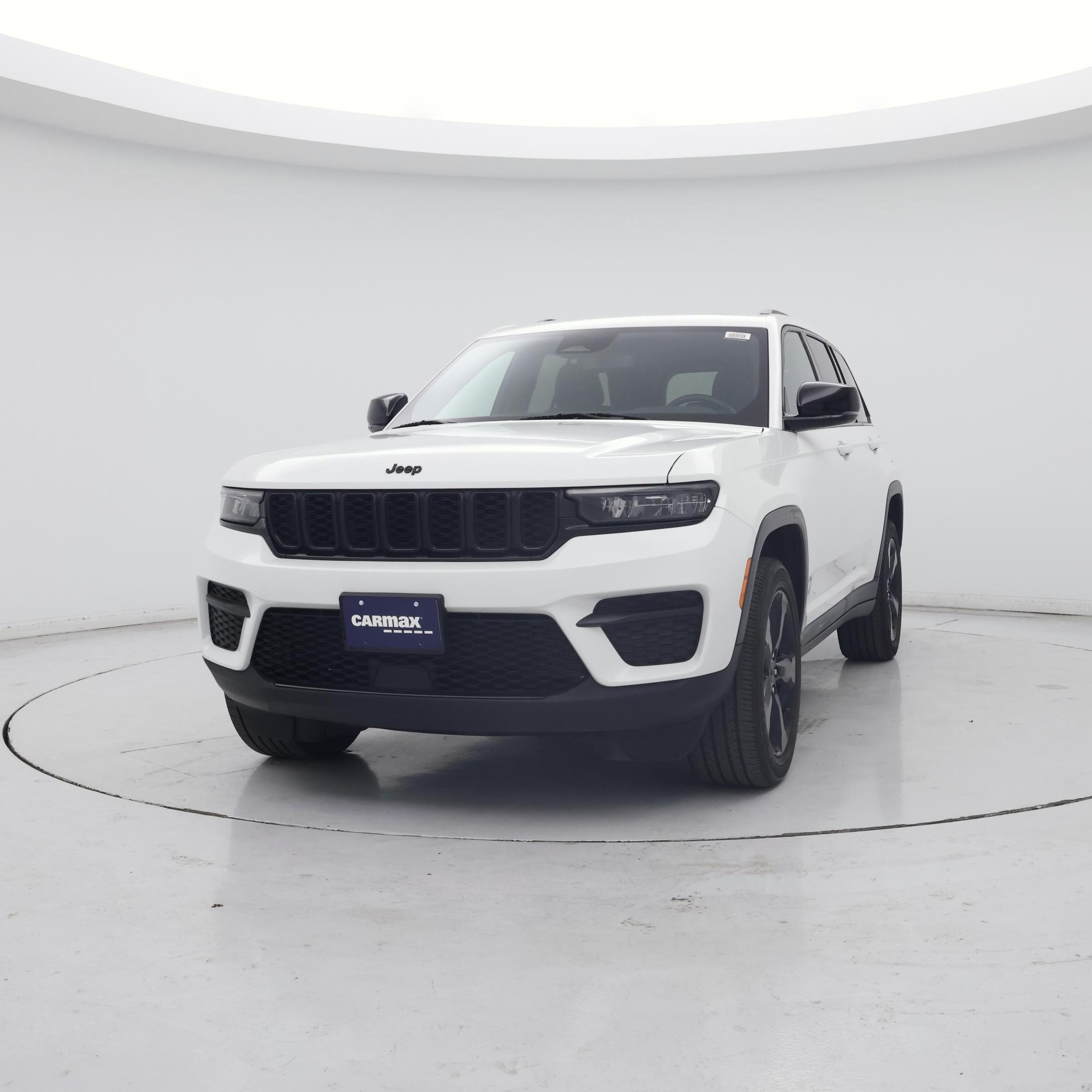 Thumbnail: 2023 Jeep Grand Cherokee - 4