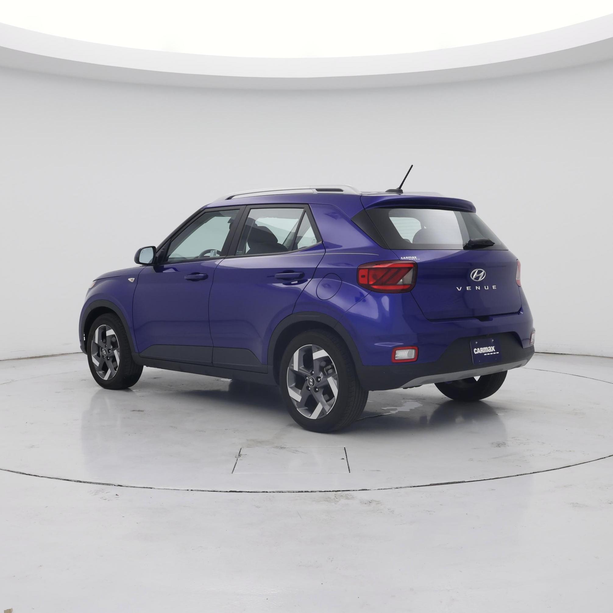 Thumbnail: 2024 Hyundai Venue - 2