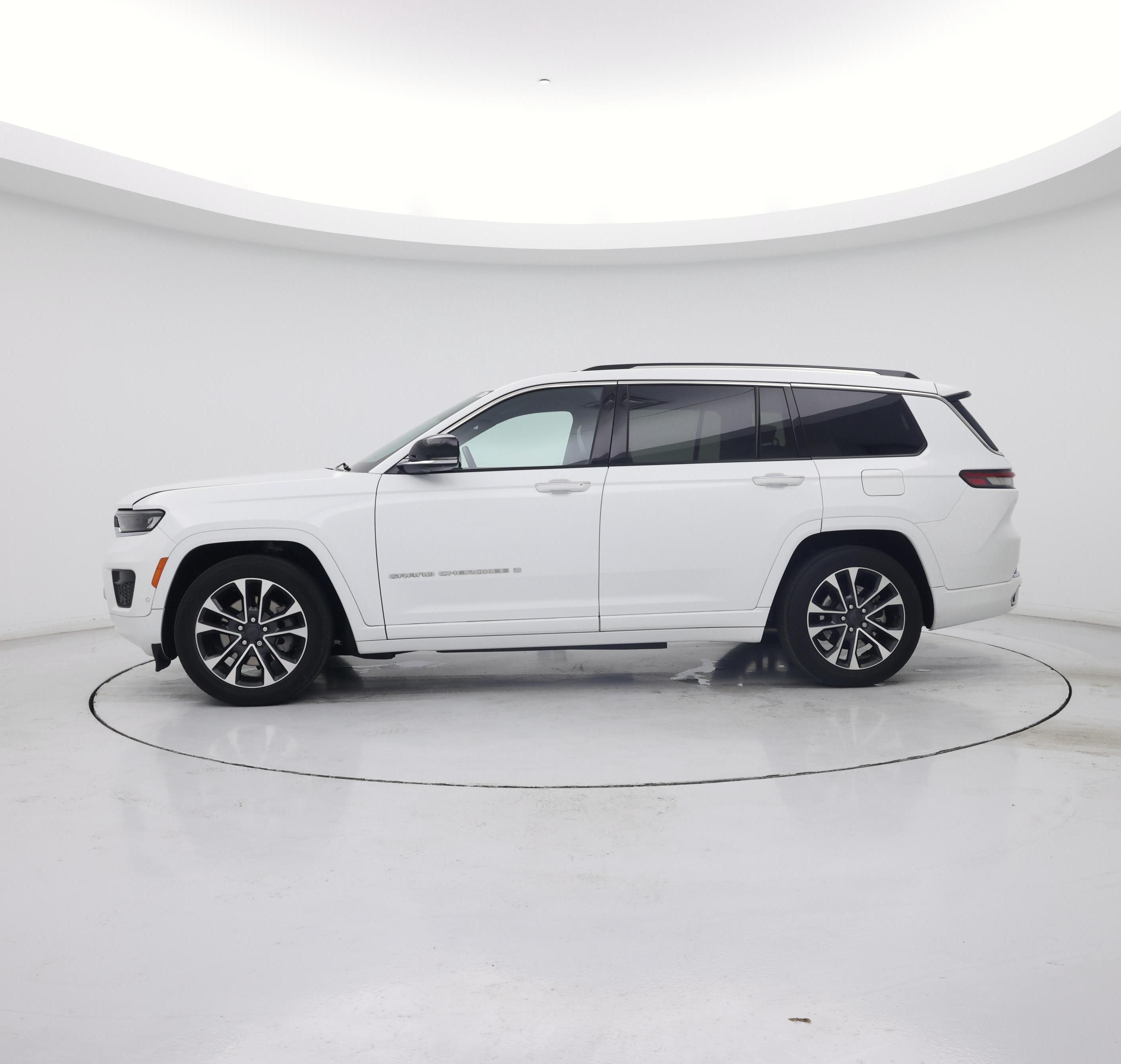 Thumbnail: 2023 Jeep Grand Cherokee L - 3