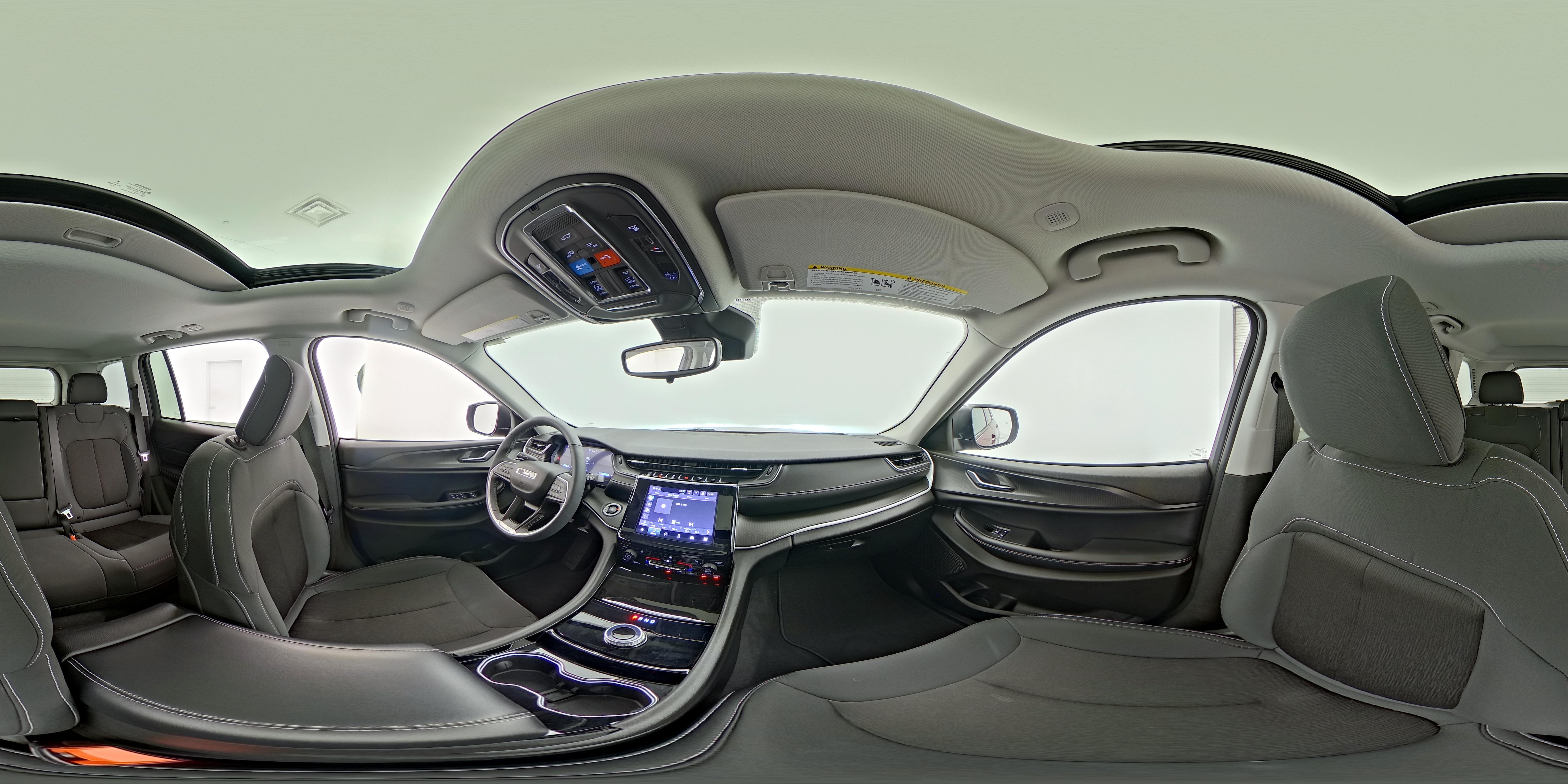 2023 Jeep Grand Cherokee Laredo - Photo 25