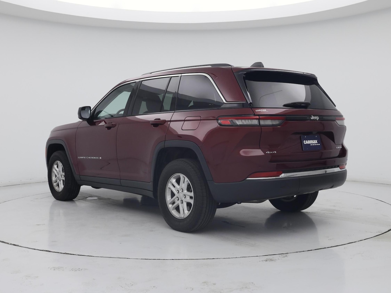 2023 Jeep Grand Cherokee Laredo - Photo 3
