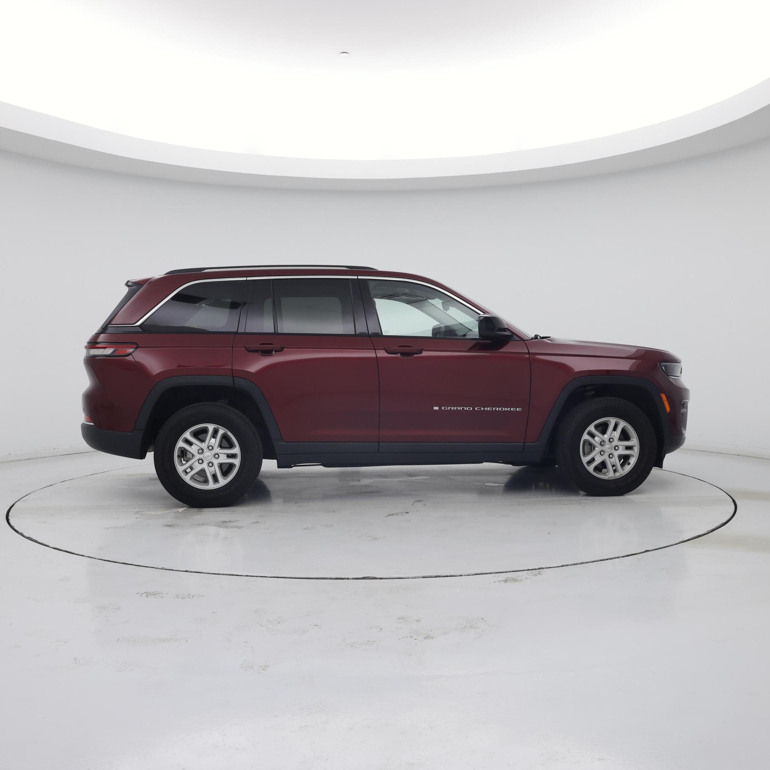 Thumbnail: 2023 Jeep Grand Cherokee - 7