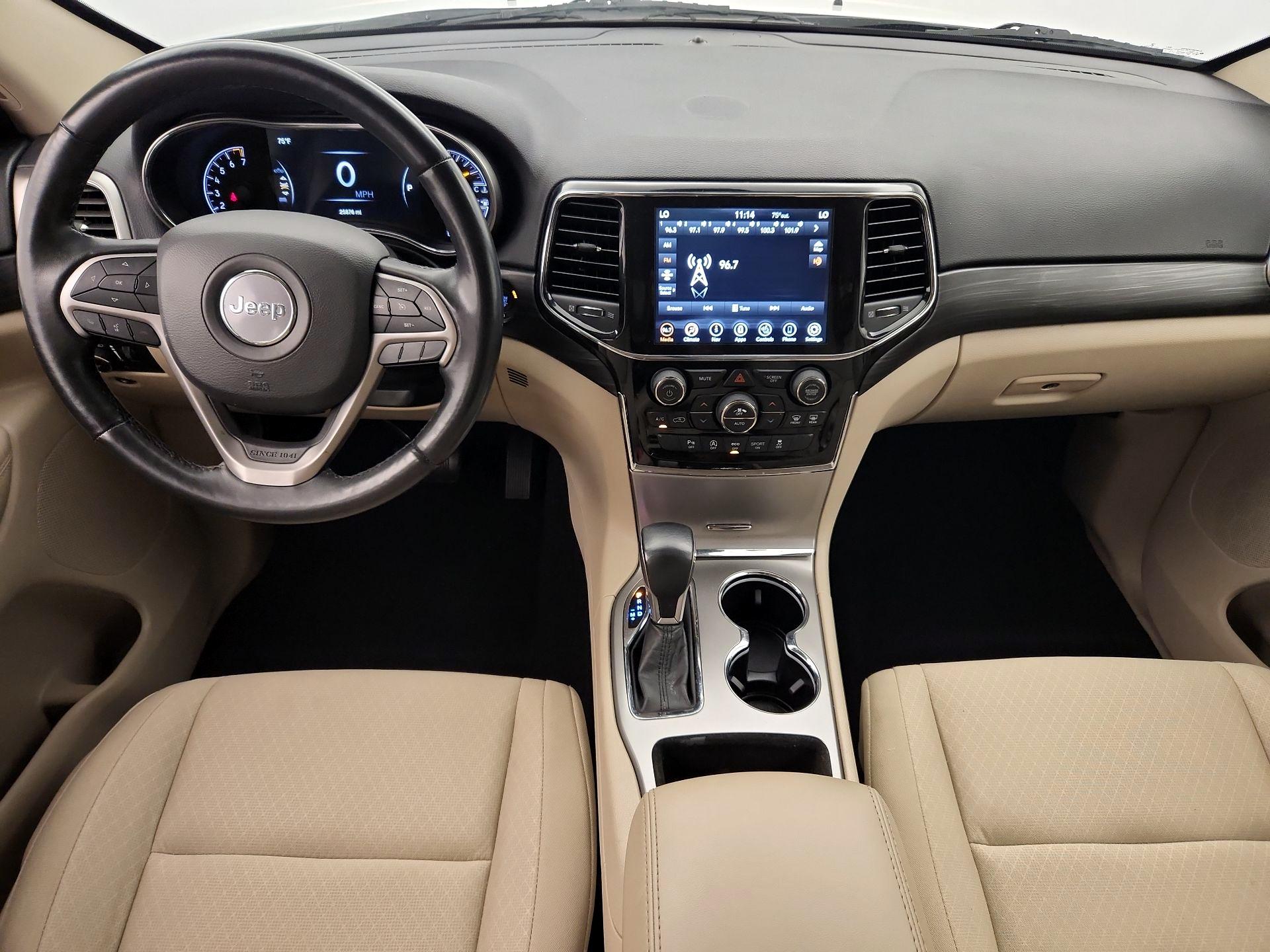 Thumbnail: 2022 Jeep Grand Cherokee - 9