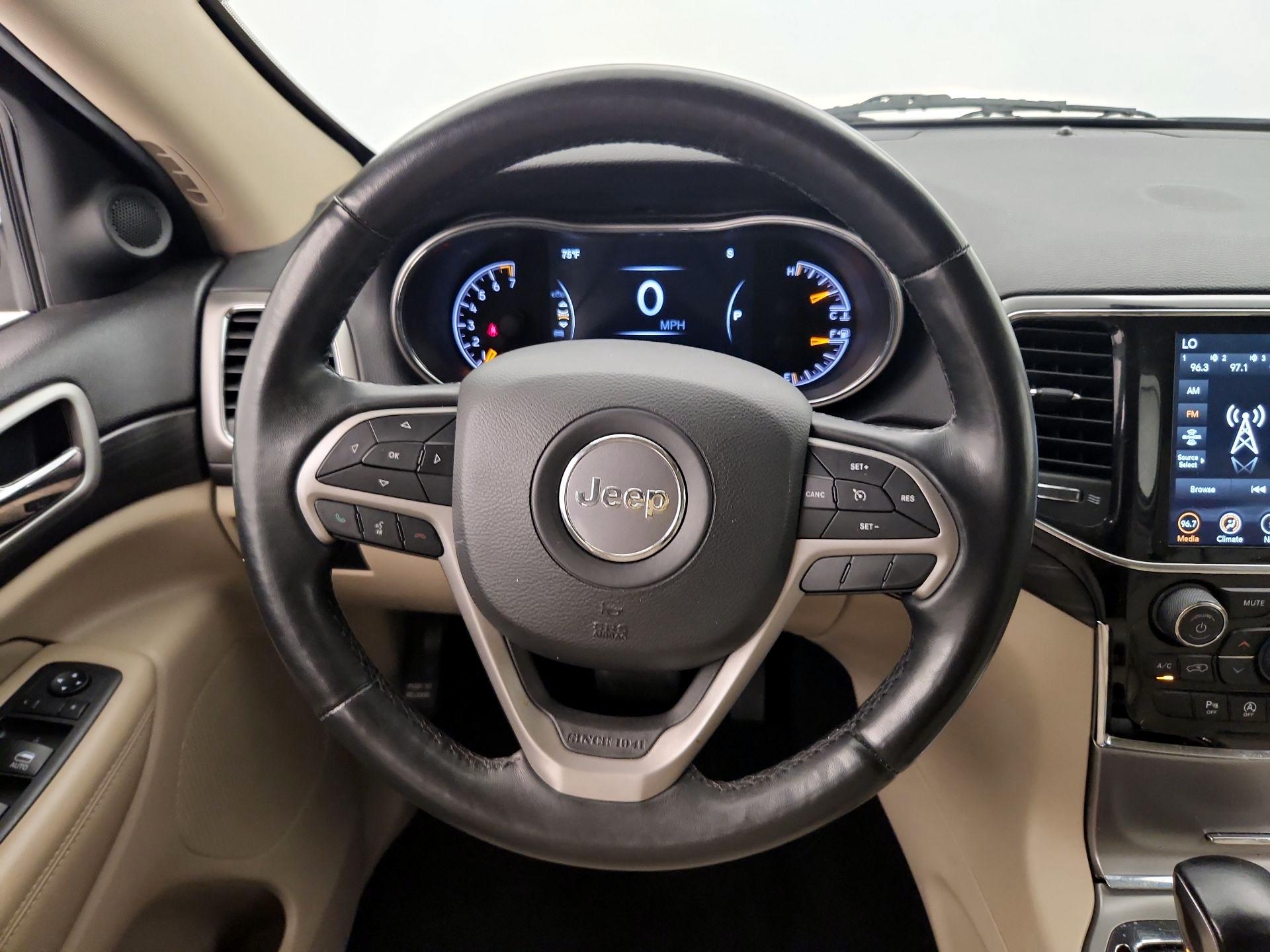 Thumbnail: 2022 Jeep Grand Cherokee - 10