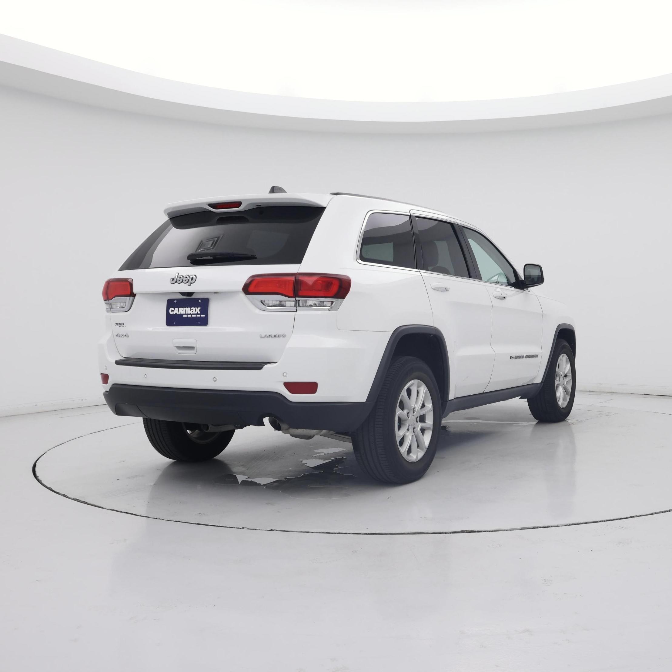 Thumbnail: 2022 Jeep Grand Cherokee - 8