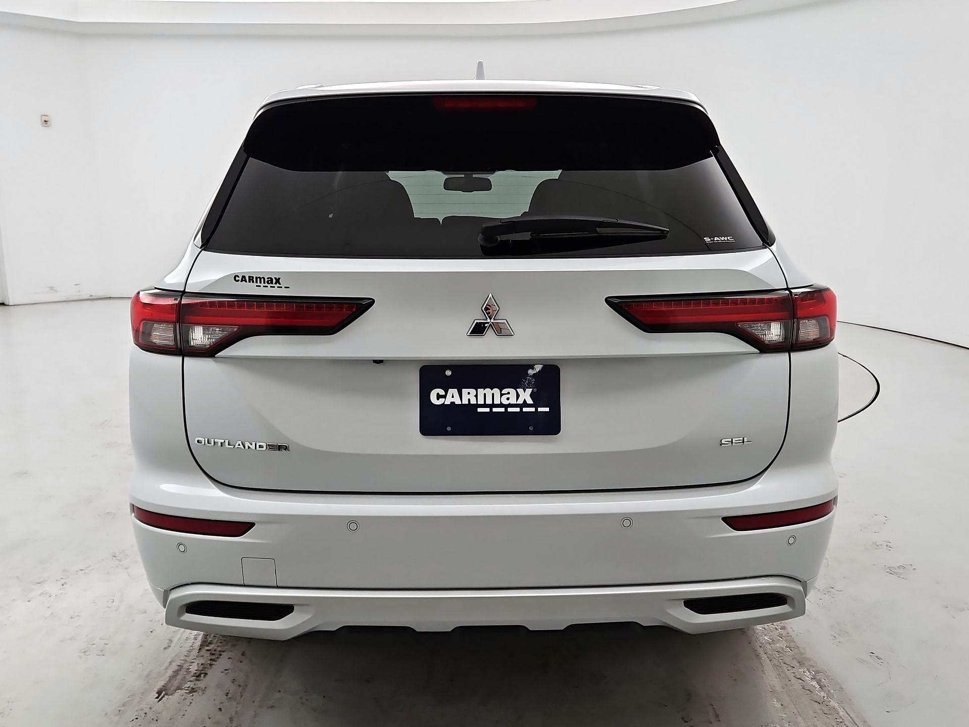 Thumbnail: 2022 Mitsubishi Outlander - 6