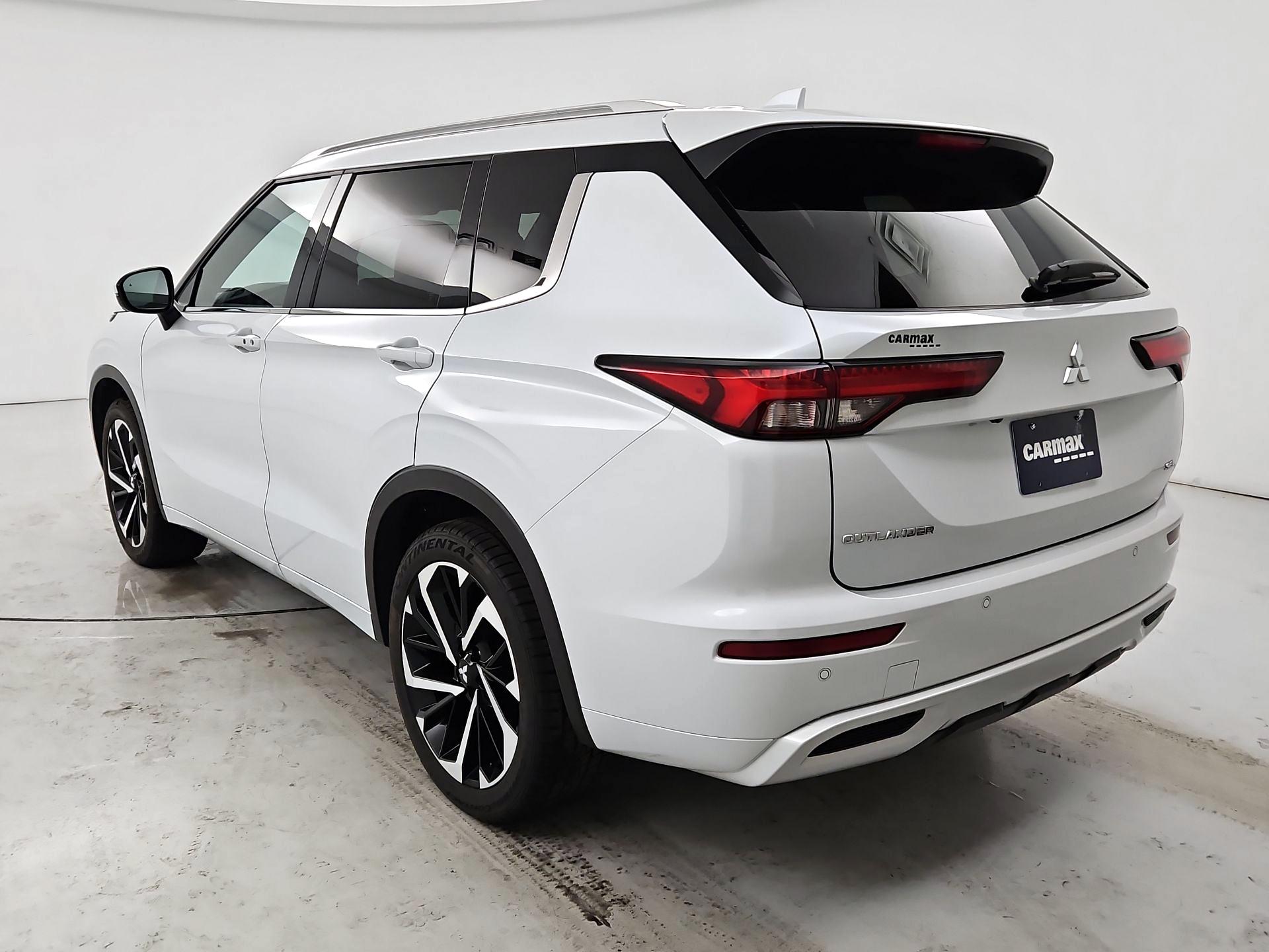 Thumbnail: 2022 Mitsubishi Outlander - 7