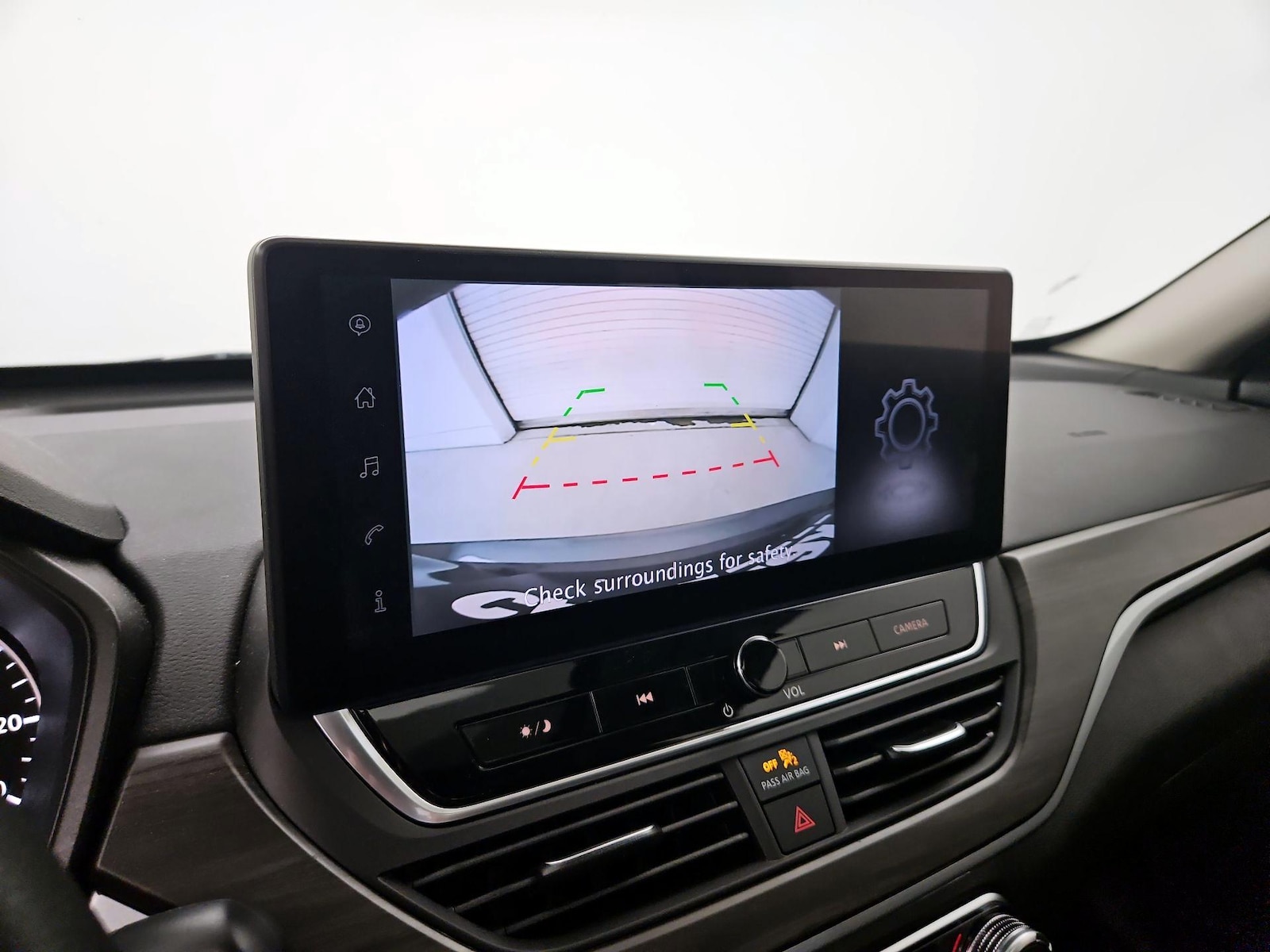 2025 Nissan Altima SV - Photo 15