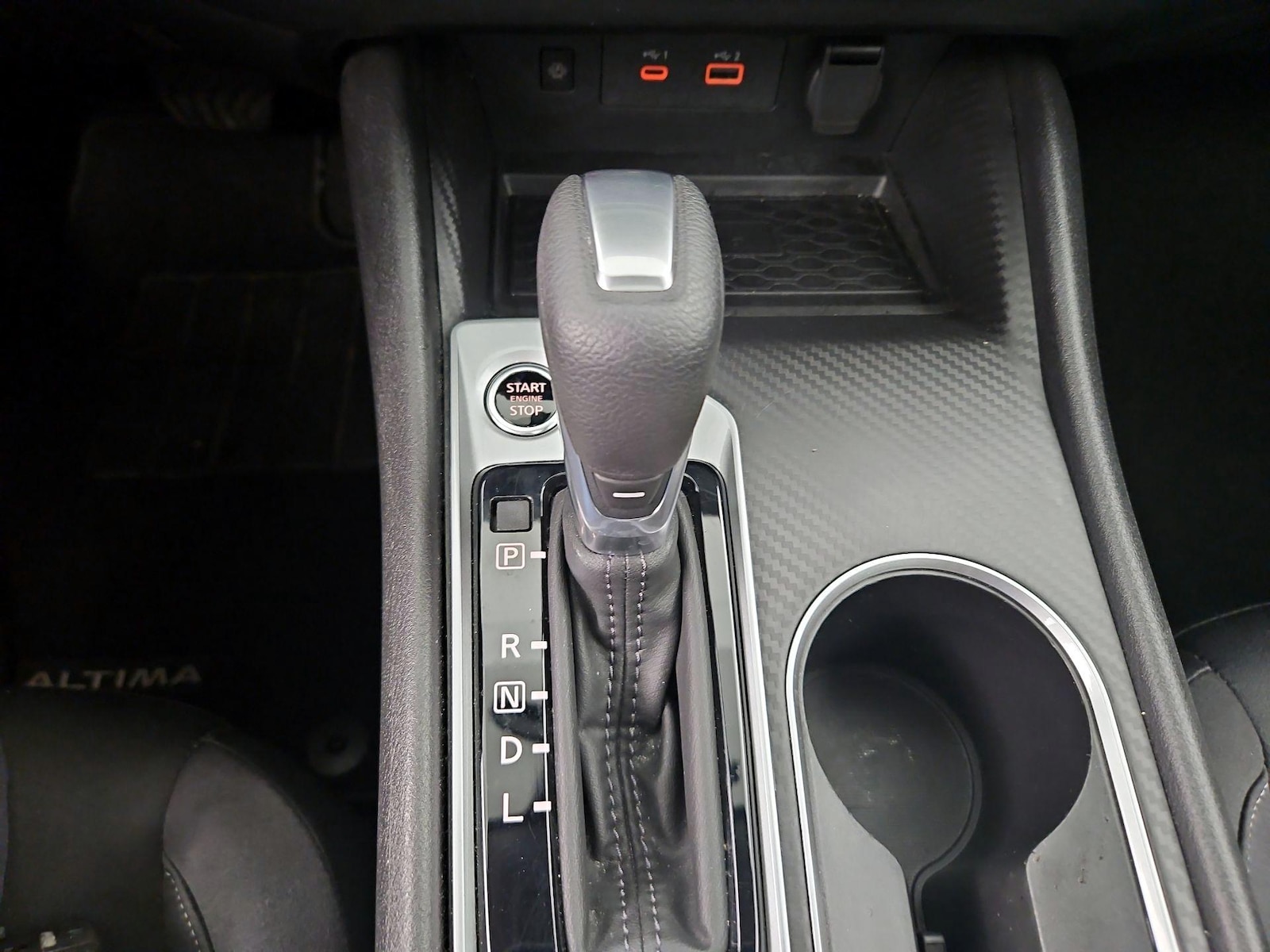 2025 Nissan Altima SV - Photo 18
