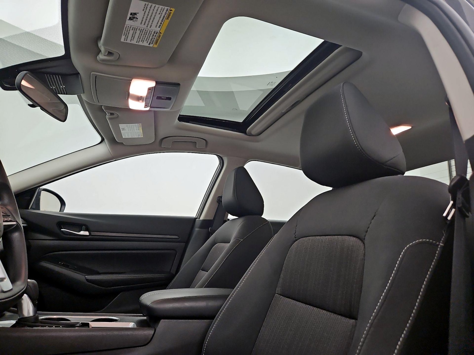 2025 Nissan Altima SV - Photo 20