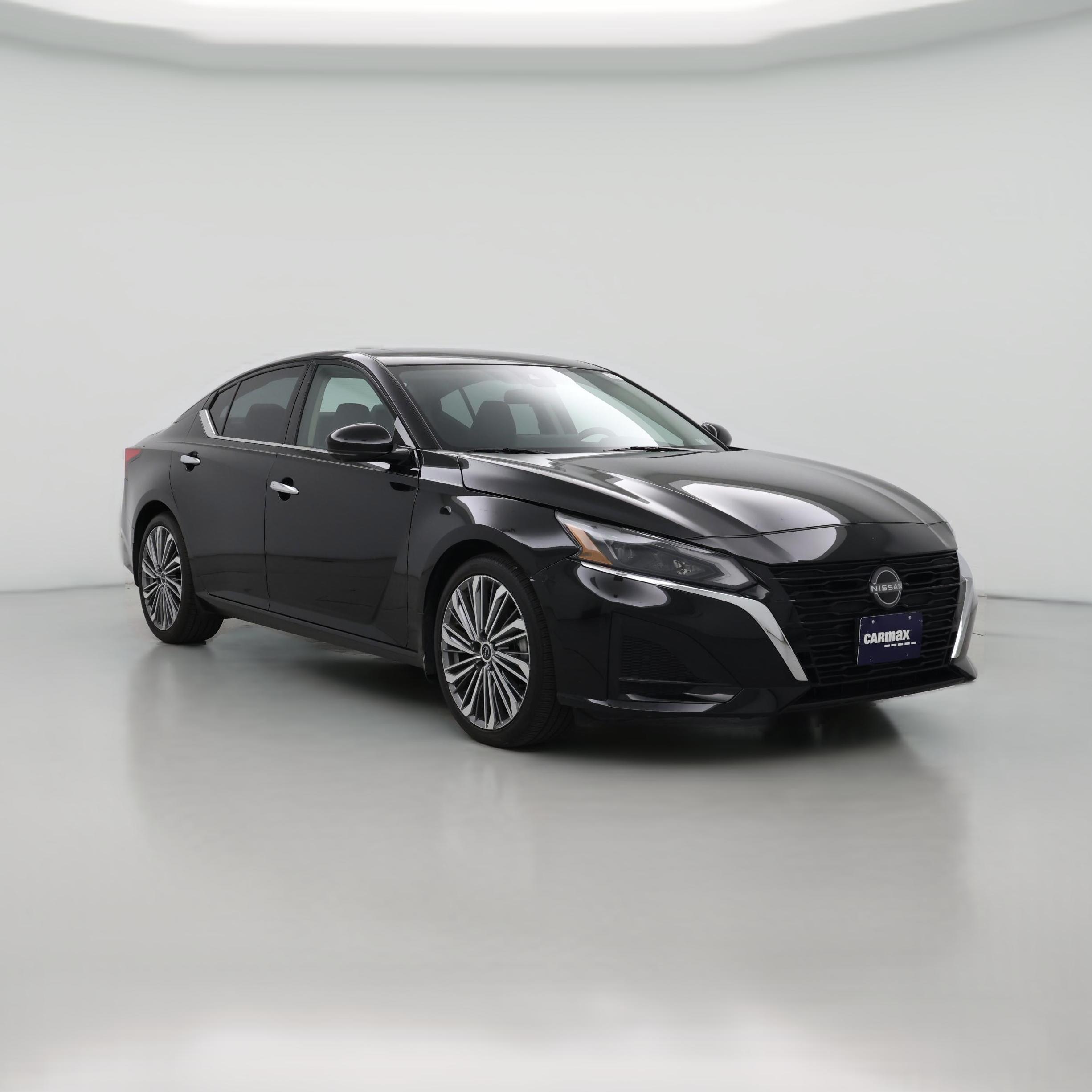 Thumbnail: 2024 Nissan Altima - 1