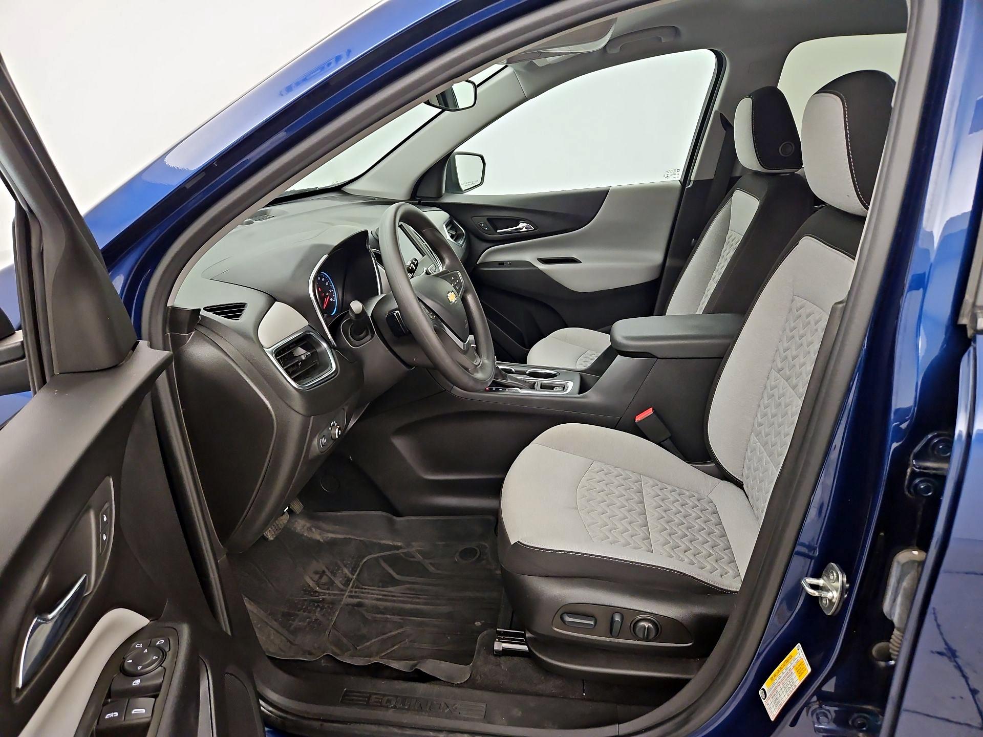 Thumbnail: 2022 Chevrolet Equinox - 11