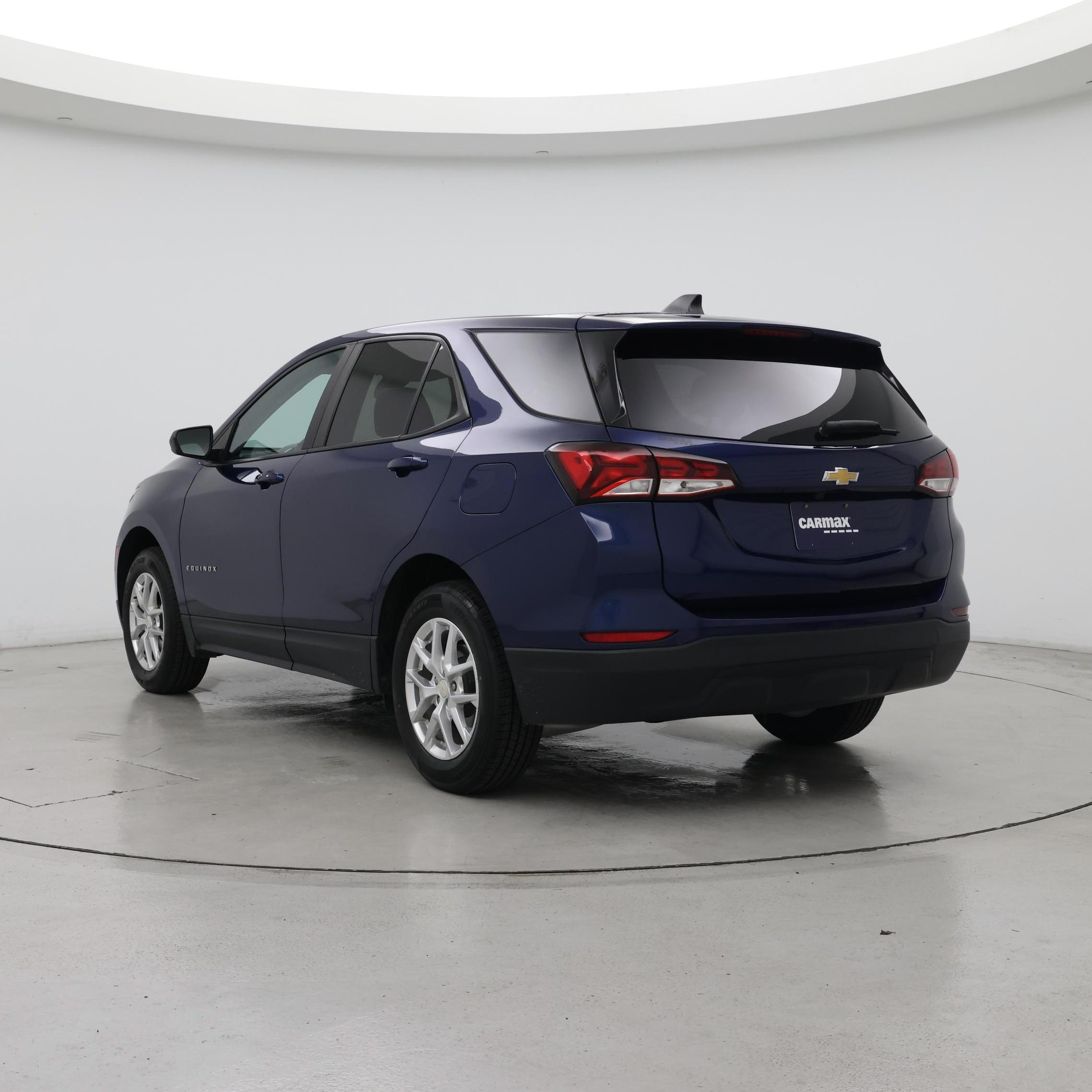 Thumbnail: 2022 Chevrolet Equinox - 2