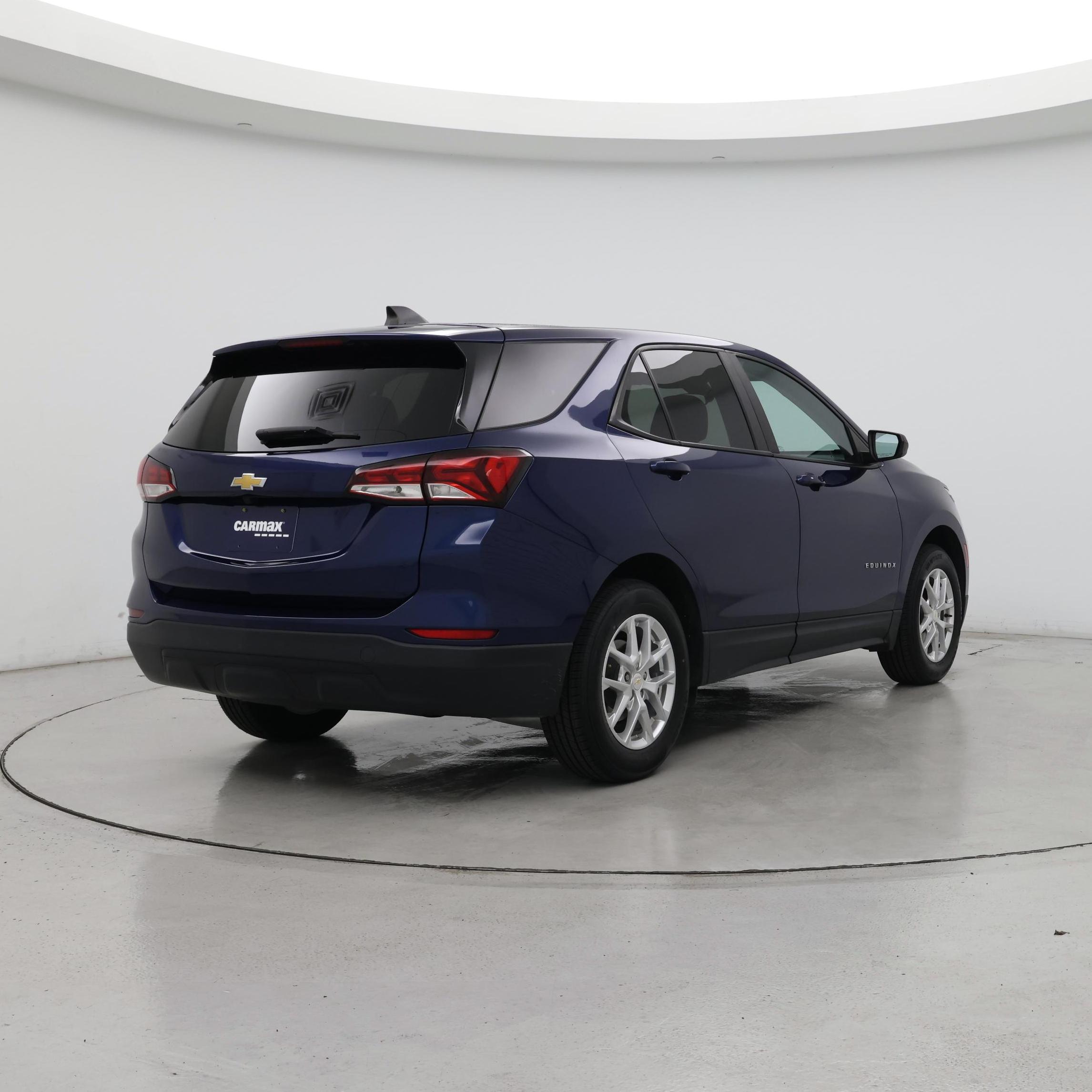 Thumbnail: 2022 Chevrolet Equinox - 8