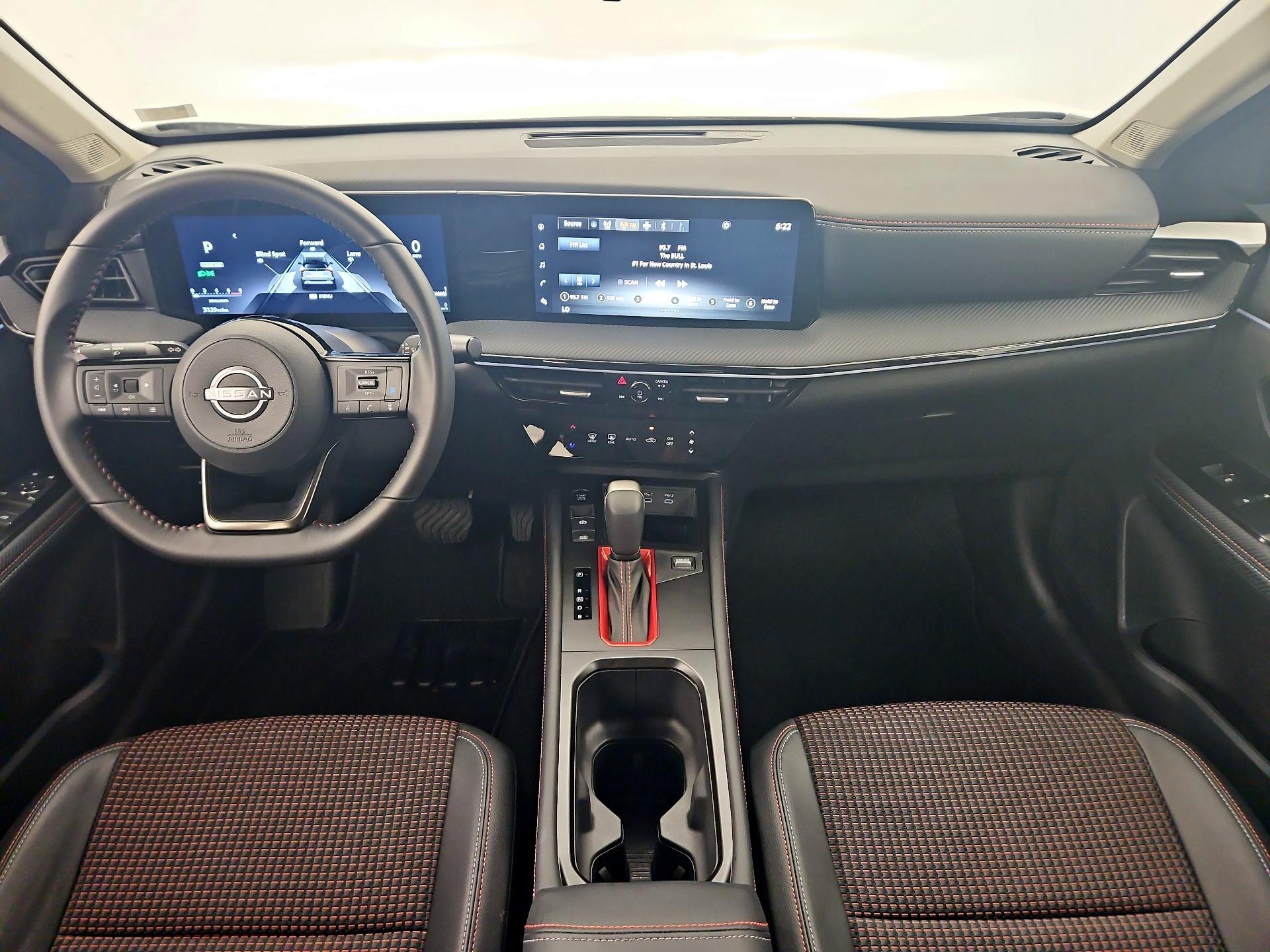 Thumbnail: 2025 Nissan Kicks - 9