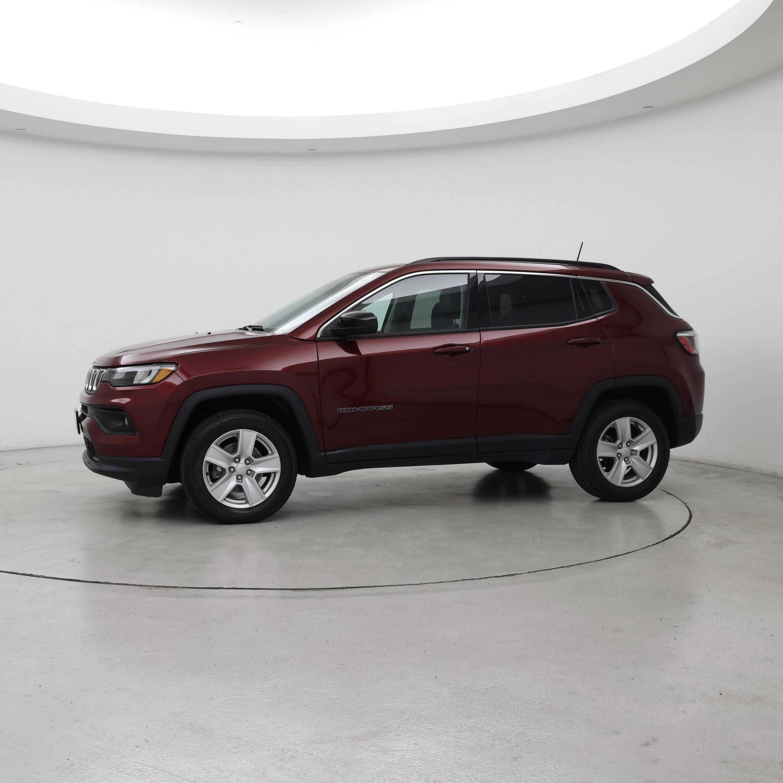 Thumbnail: 2022 Jeep Compass - 3