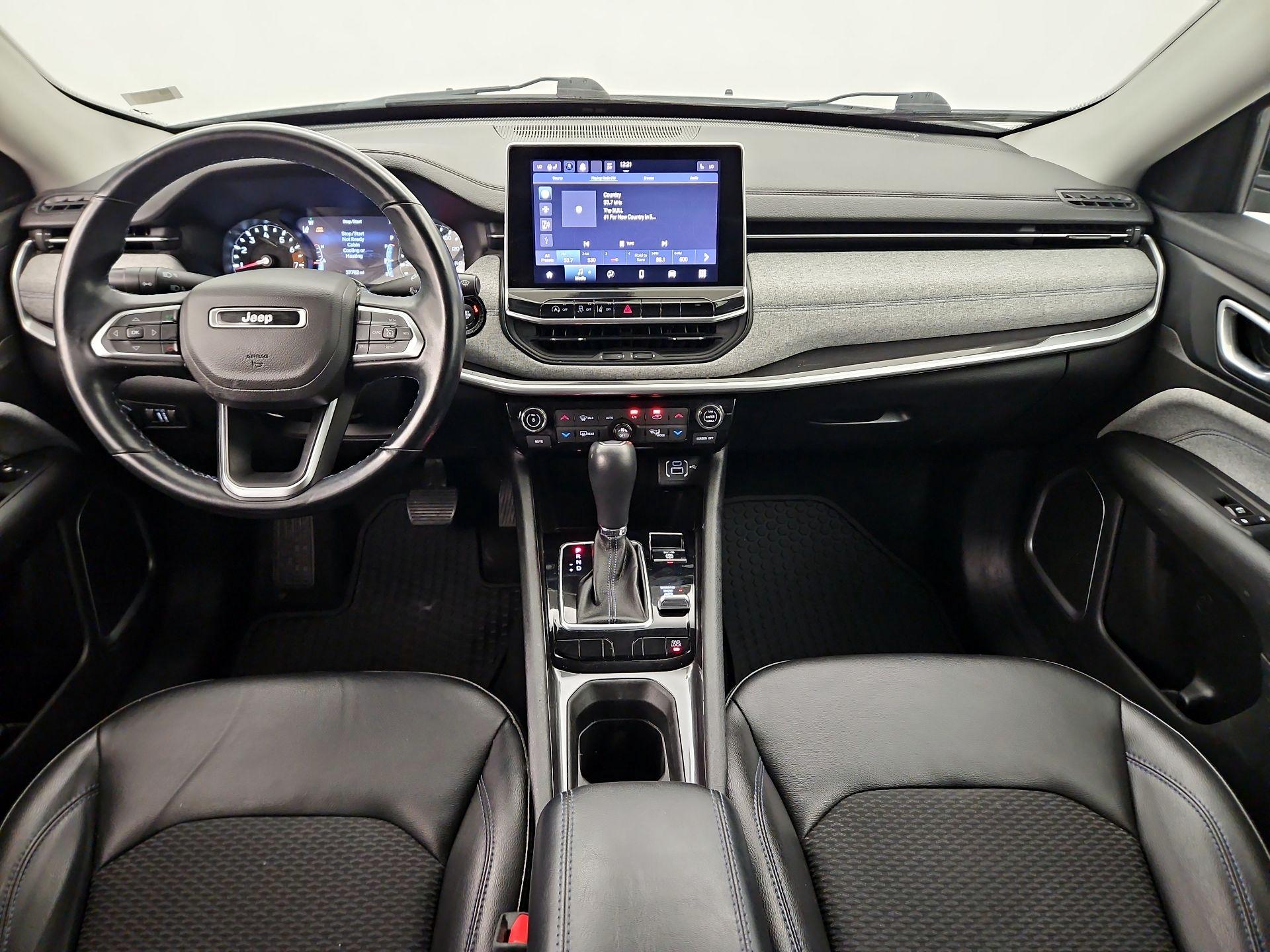 Thumbnail: 2022 Jeep Compass - 9